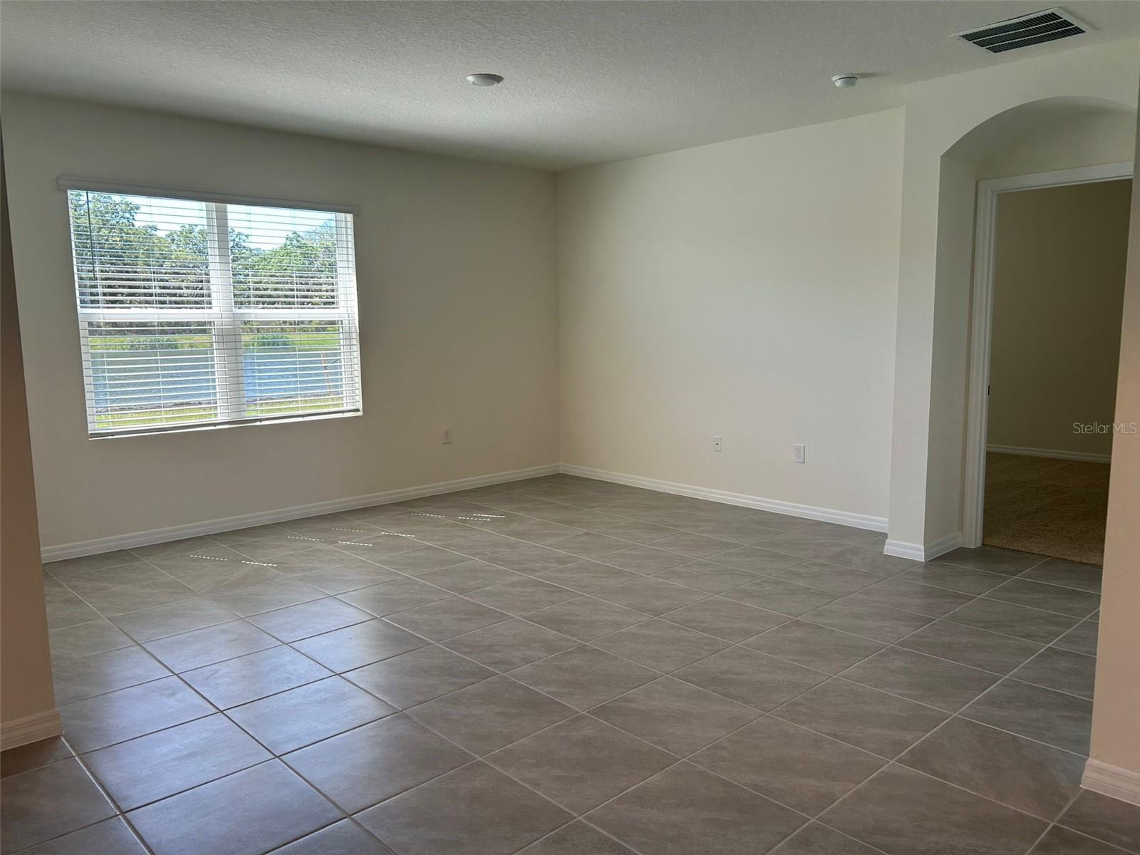 KISSIMMEE, FL, 34744