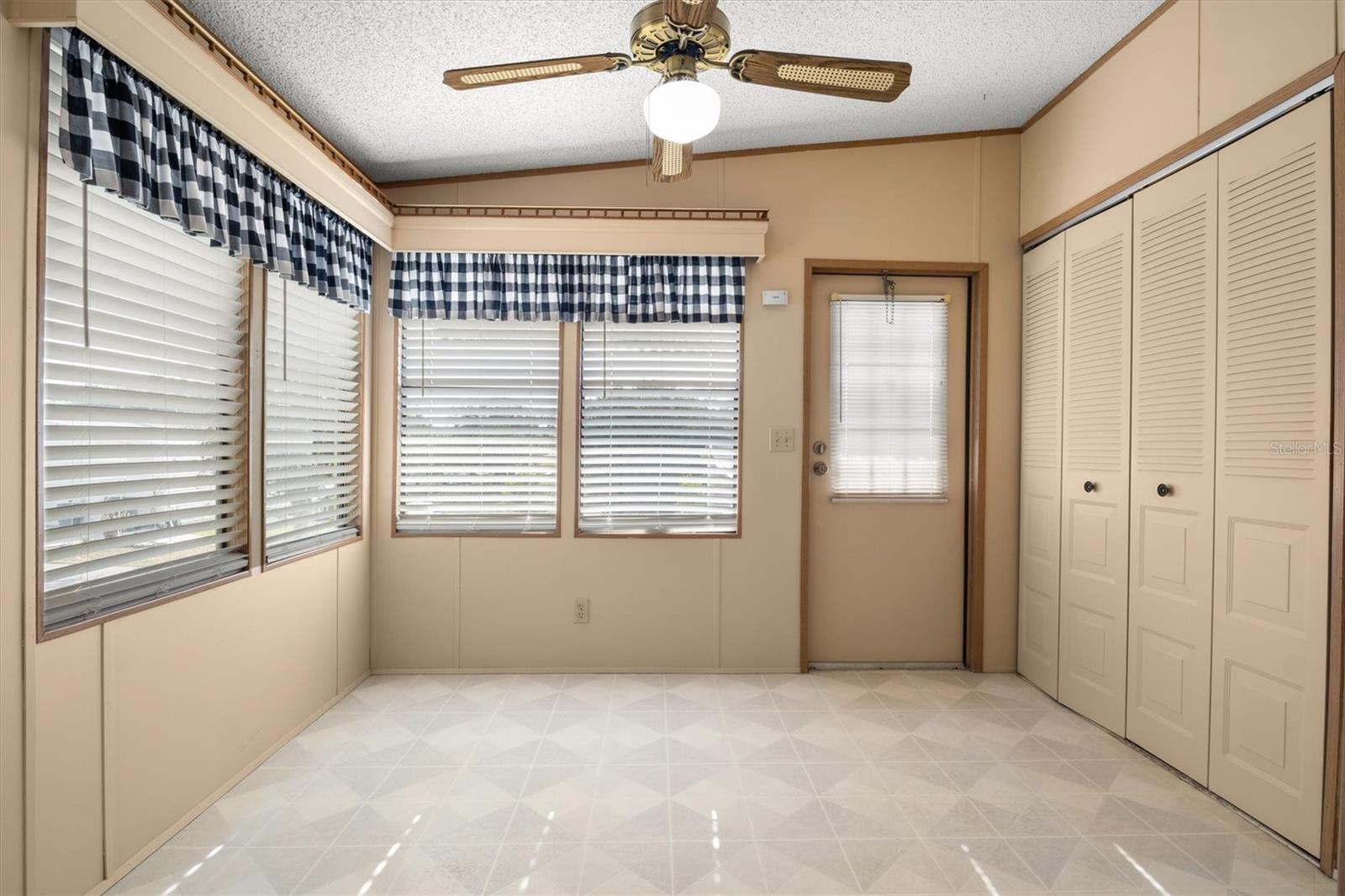 347 EDGEWOOD BLVD, LAKE WALES, FL, 33898