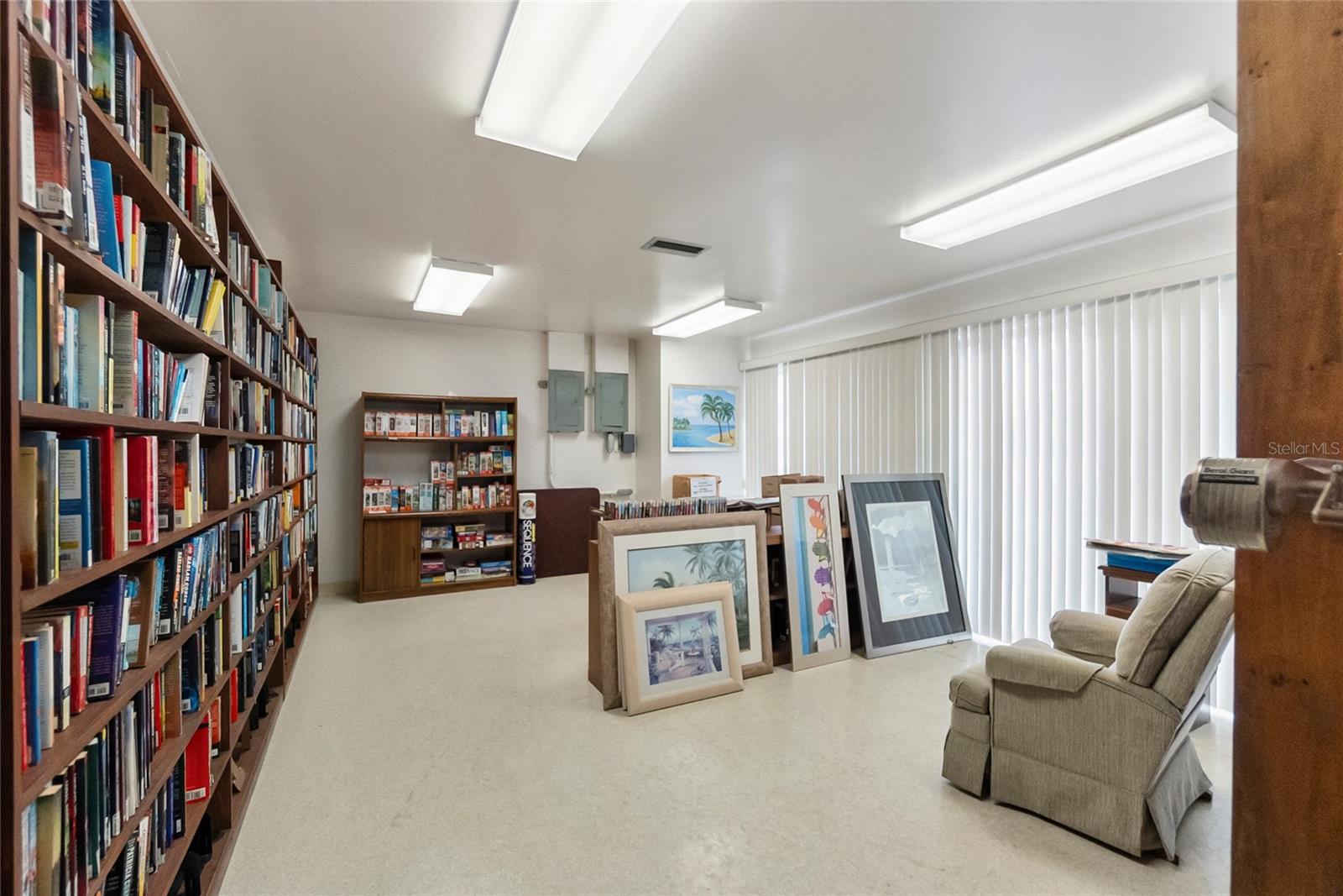 676 PARK CIR, BRADENTON, FL, 34207