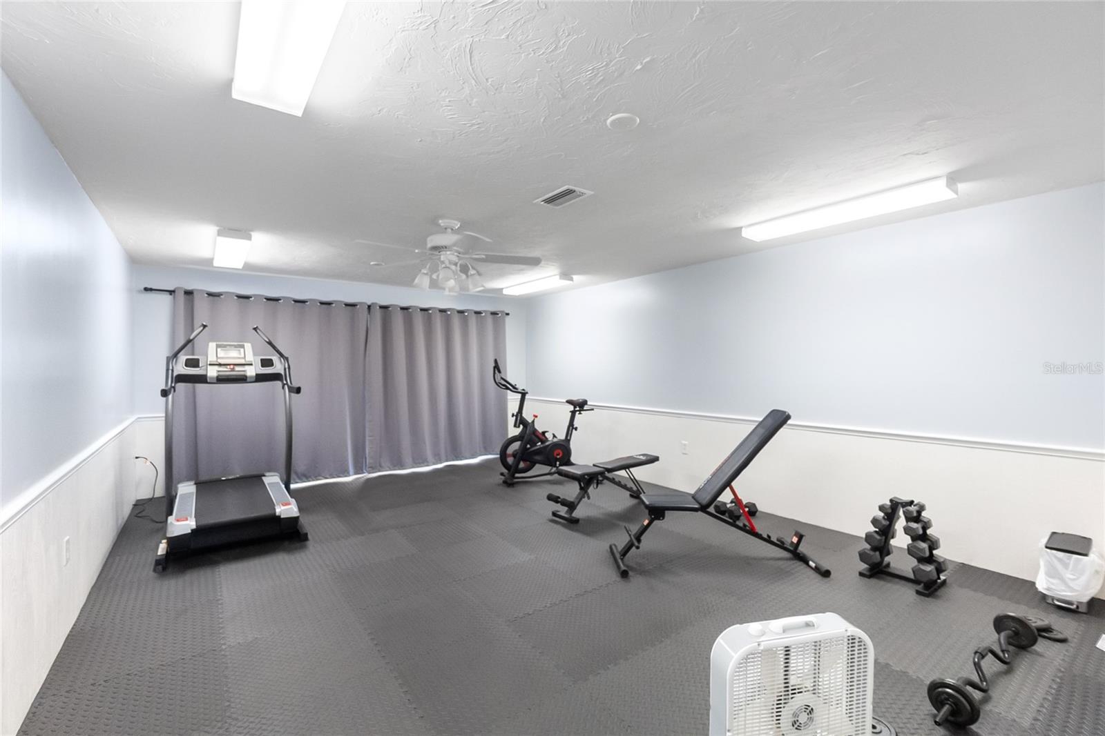 676 PARK CIR, BRADENTON, FL, 34207