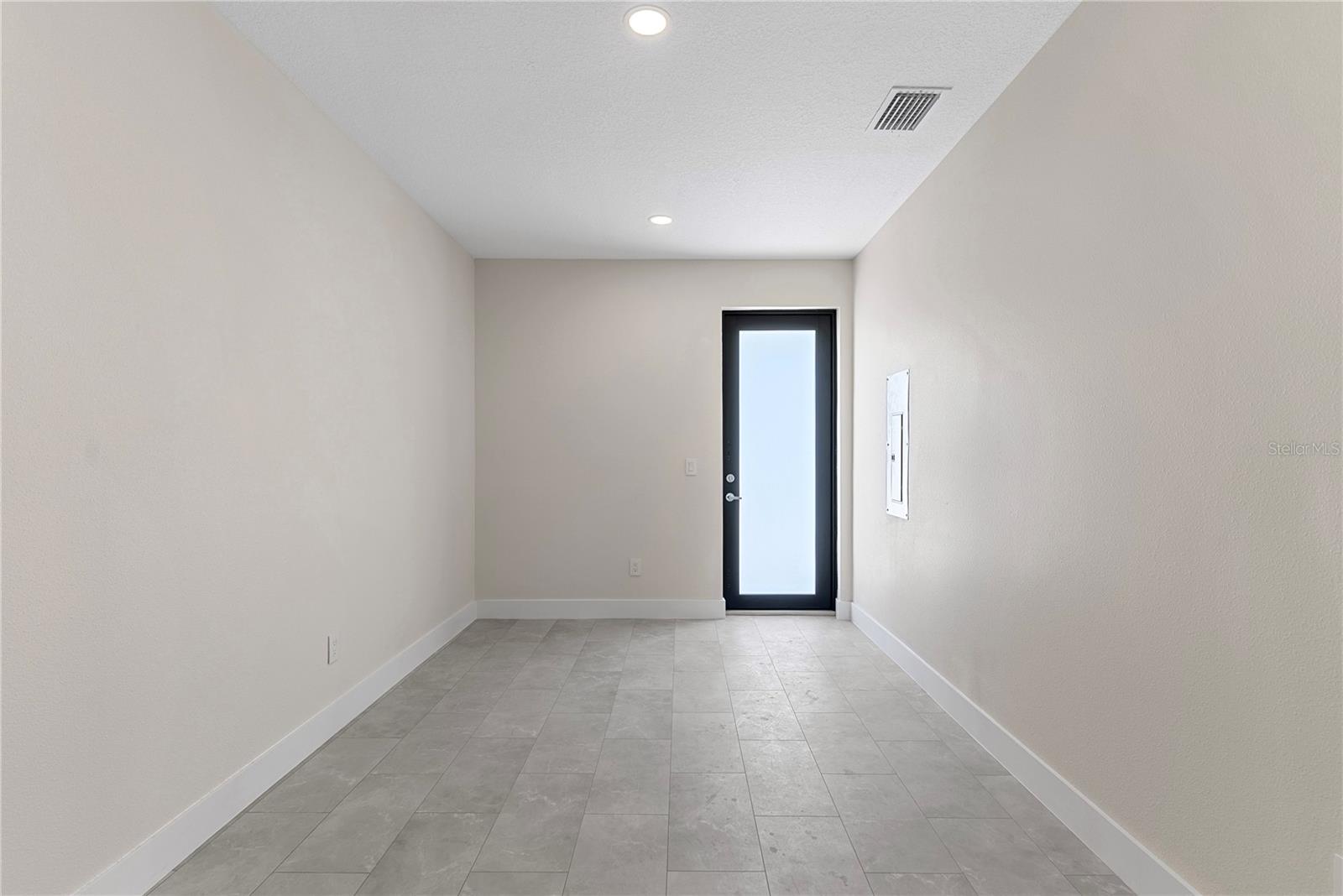 4352 FONTANAROSA VILLAGE CT, TAMPA, FL, 33614