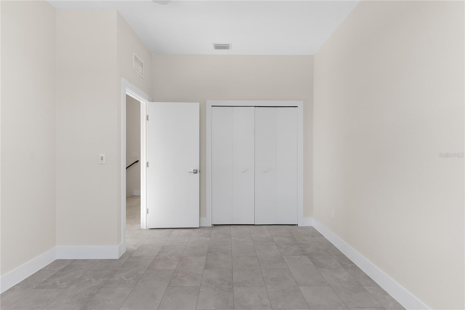 4352 FONTANAROSA VILLAGE CT, TAMPA, FL, 33614