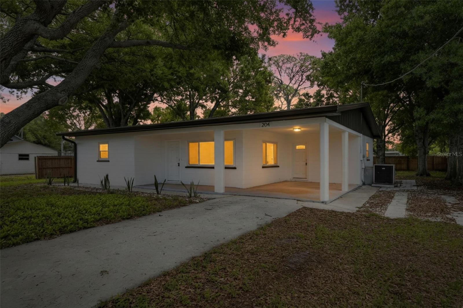 204 7TH AVE NW, RUSKIN, FL, 33570