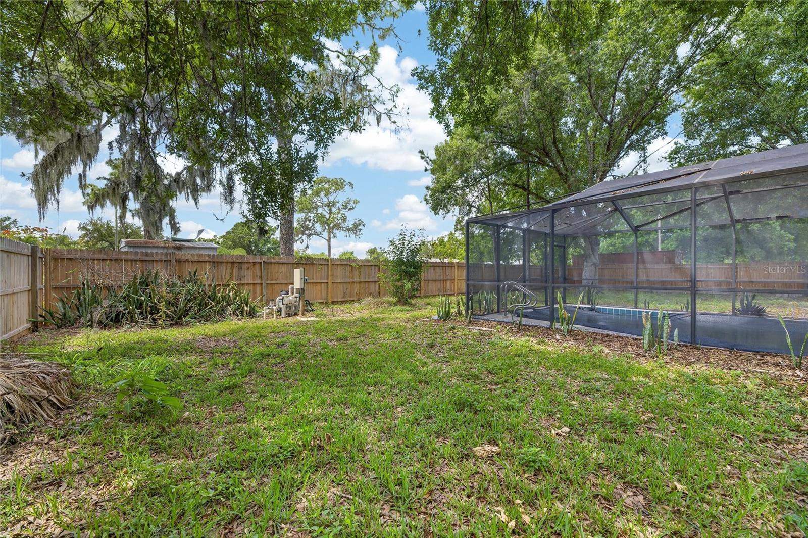 204 7TH AVE NW, RUSKIN, FL, 33570