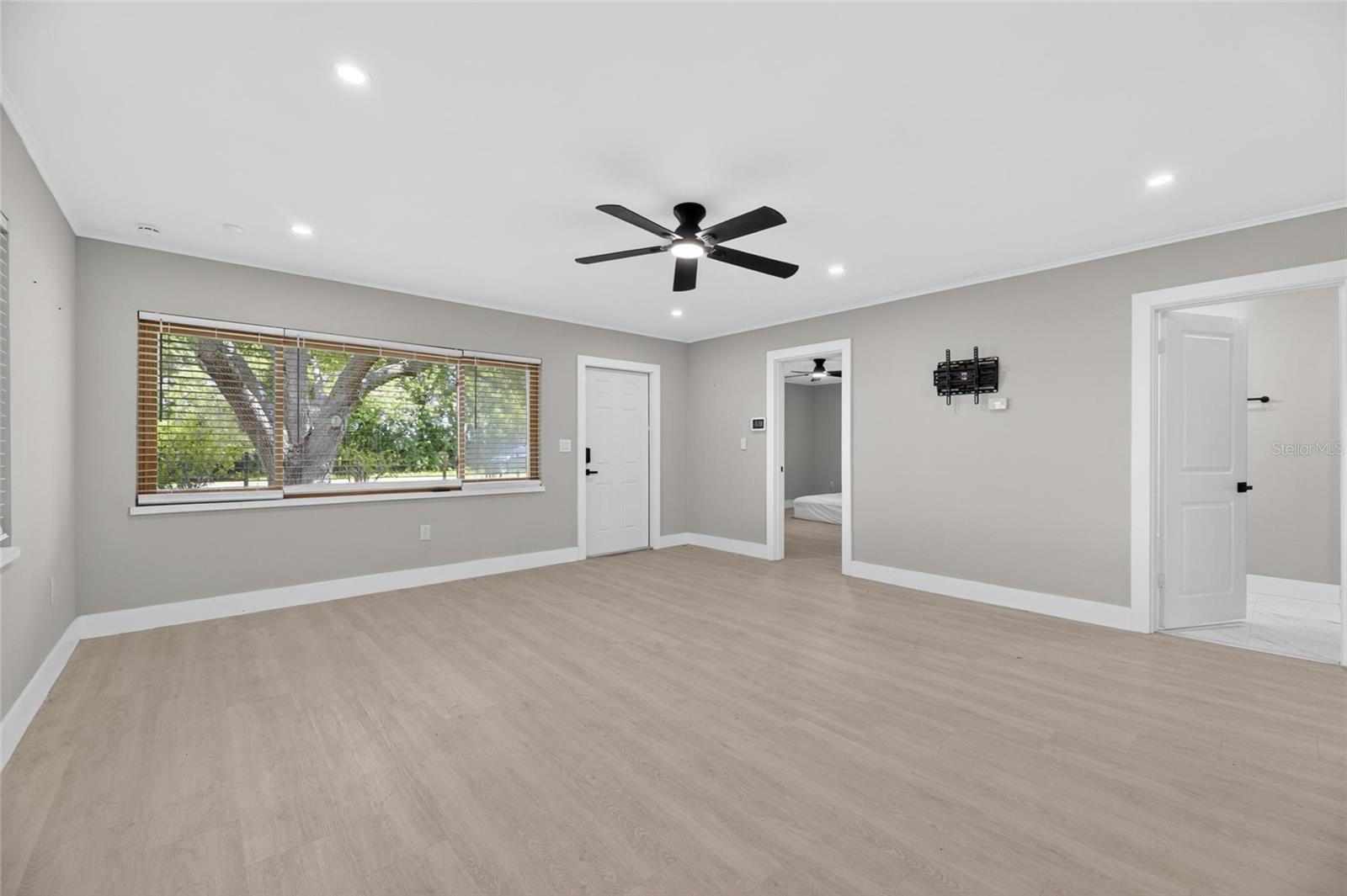 204 7TH AVE NW, RUSKIN, FL, 33570