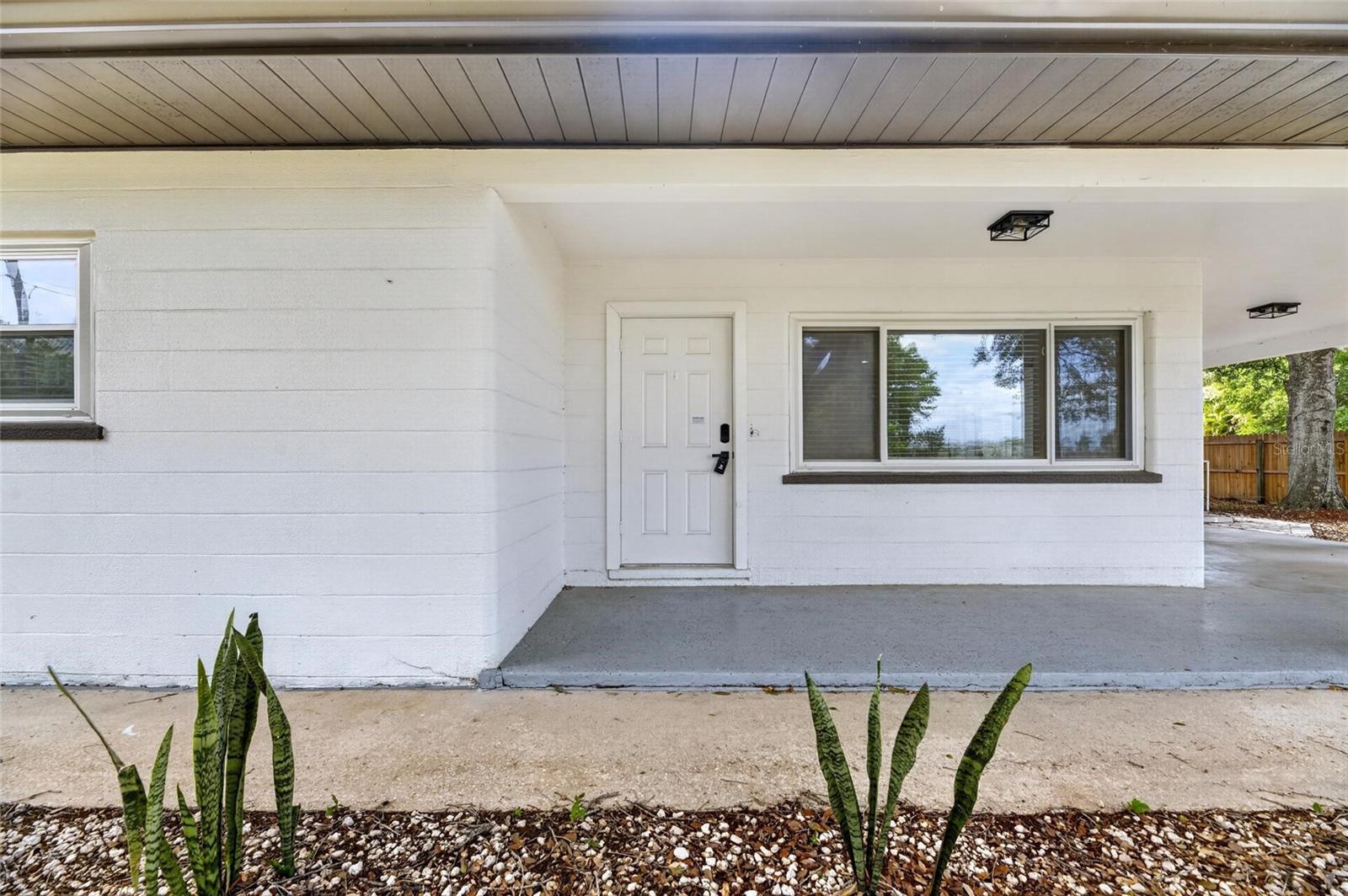 204 7TH AVE NW, RUSKIN, FL, 33570