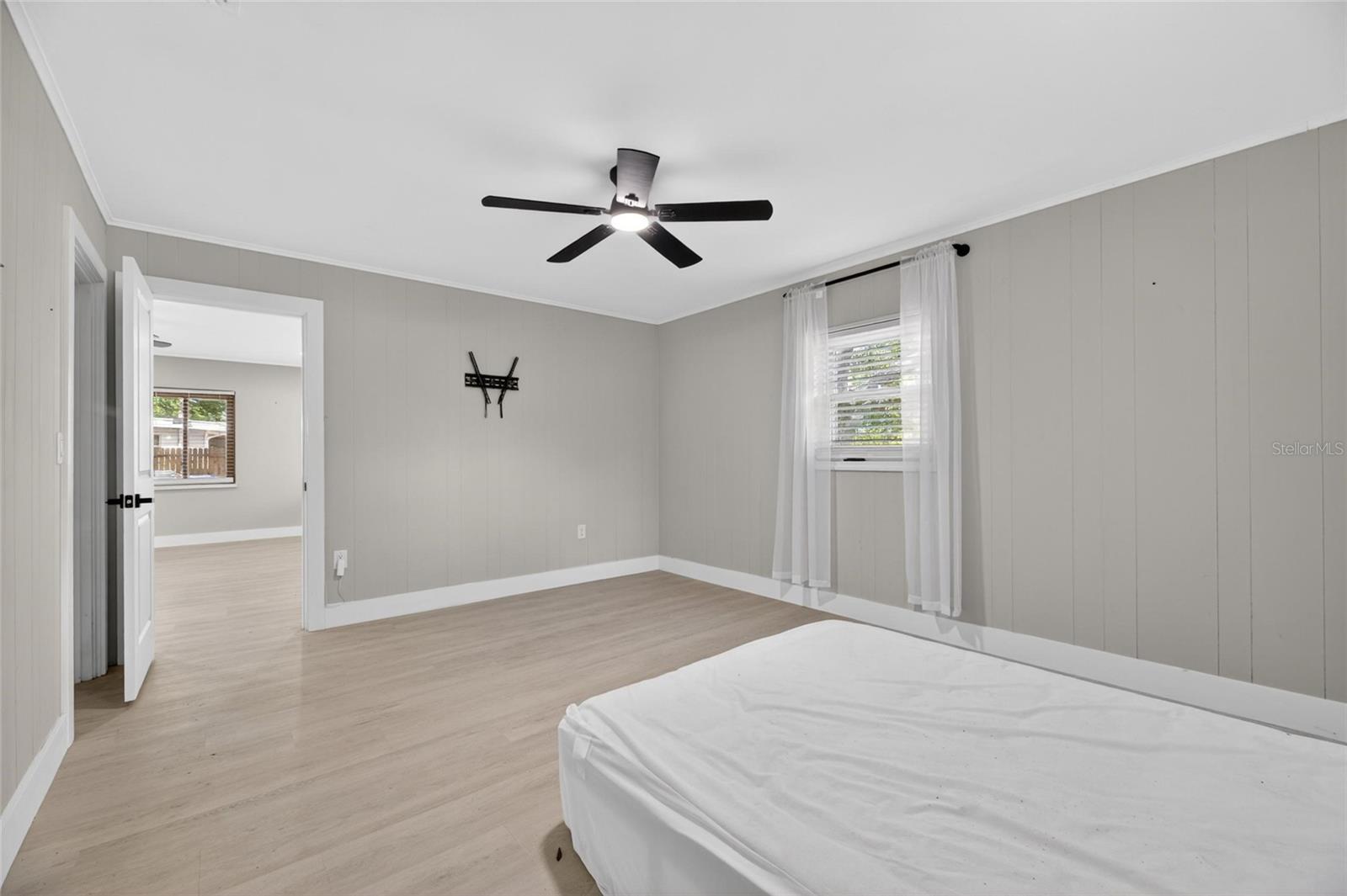204 7TH AVE NW, RUSKIN, FL, 33570