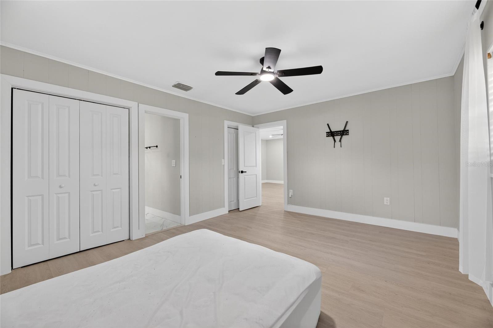 204 7TH AVE NW, RUSKIN, FL, 33570