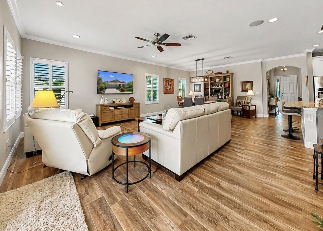 6921 EBB TIDE AVE, APOLLO BEACH, FL, 33572