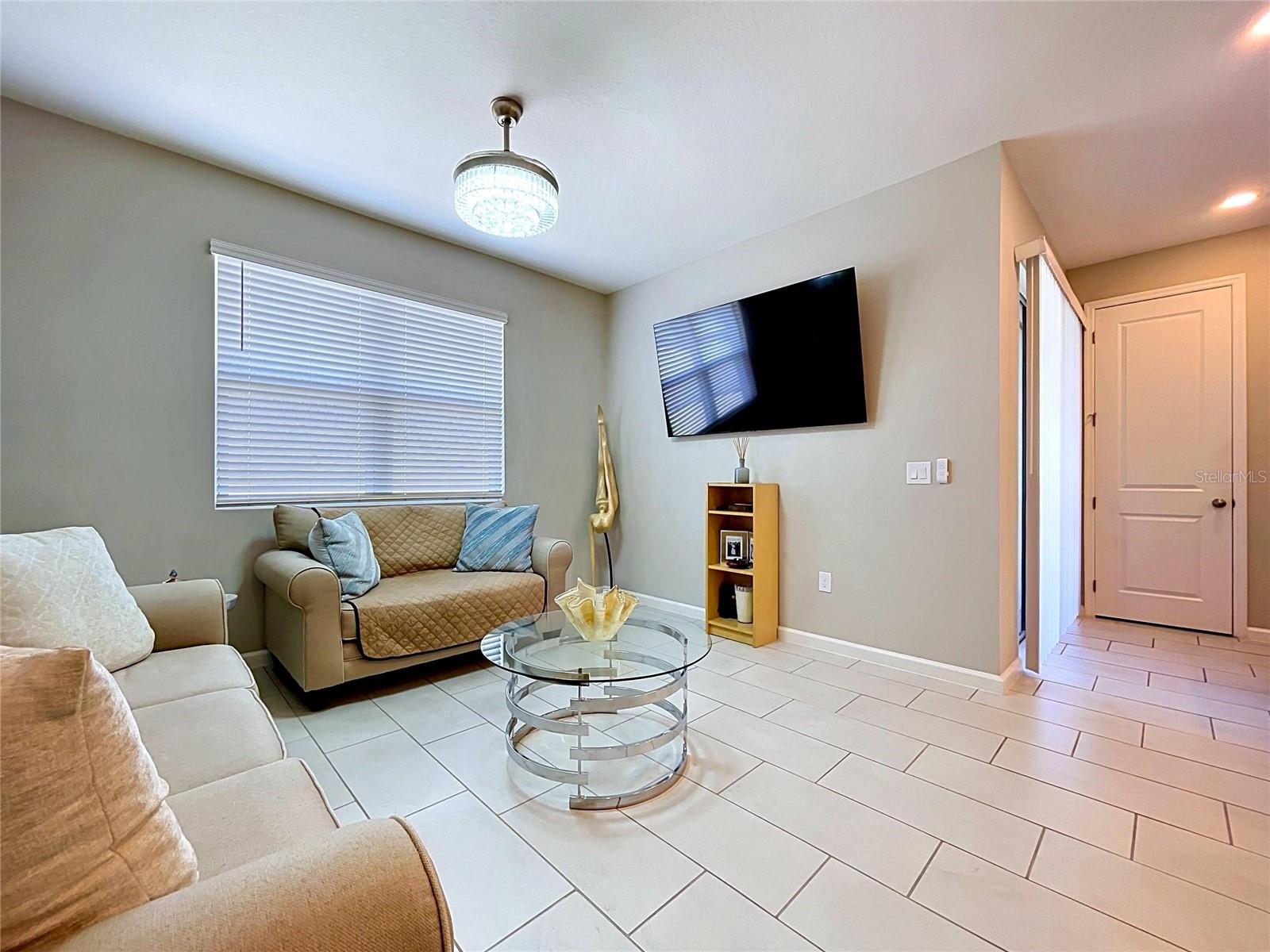 858 BALLANTYNE DR, LAKE WALES, FL, 33898