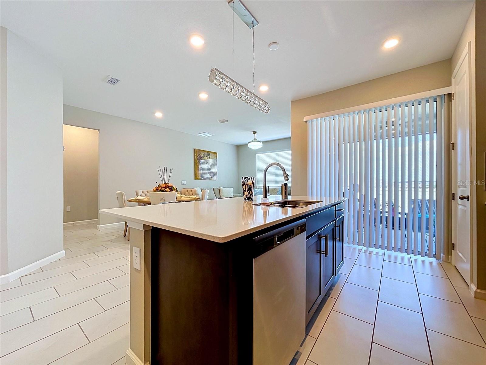 858 BALLANTYNE DR, LAKE WALES, FL, 33898