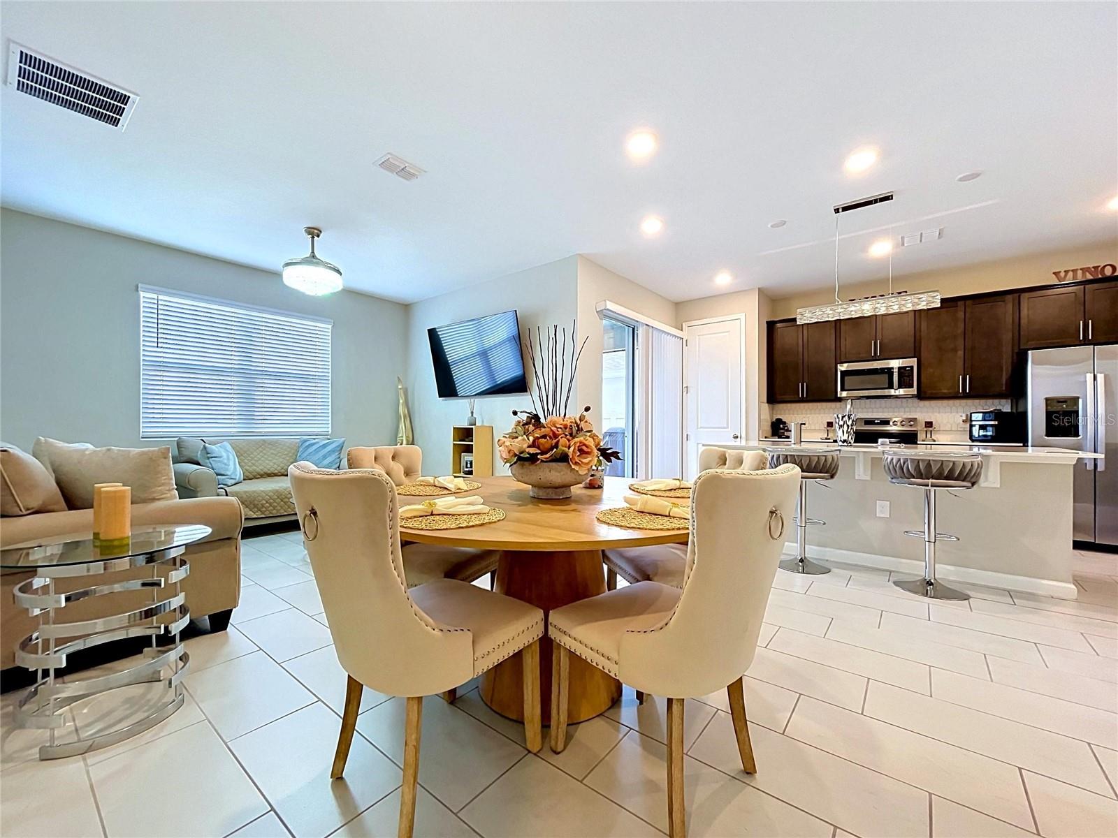 858 BALLANTYNE DR, LAKE WALES, FL, 33898