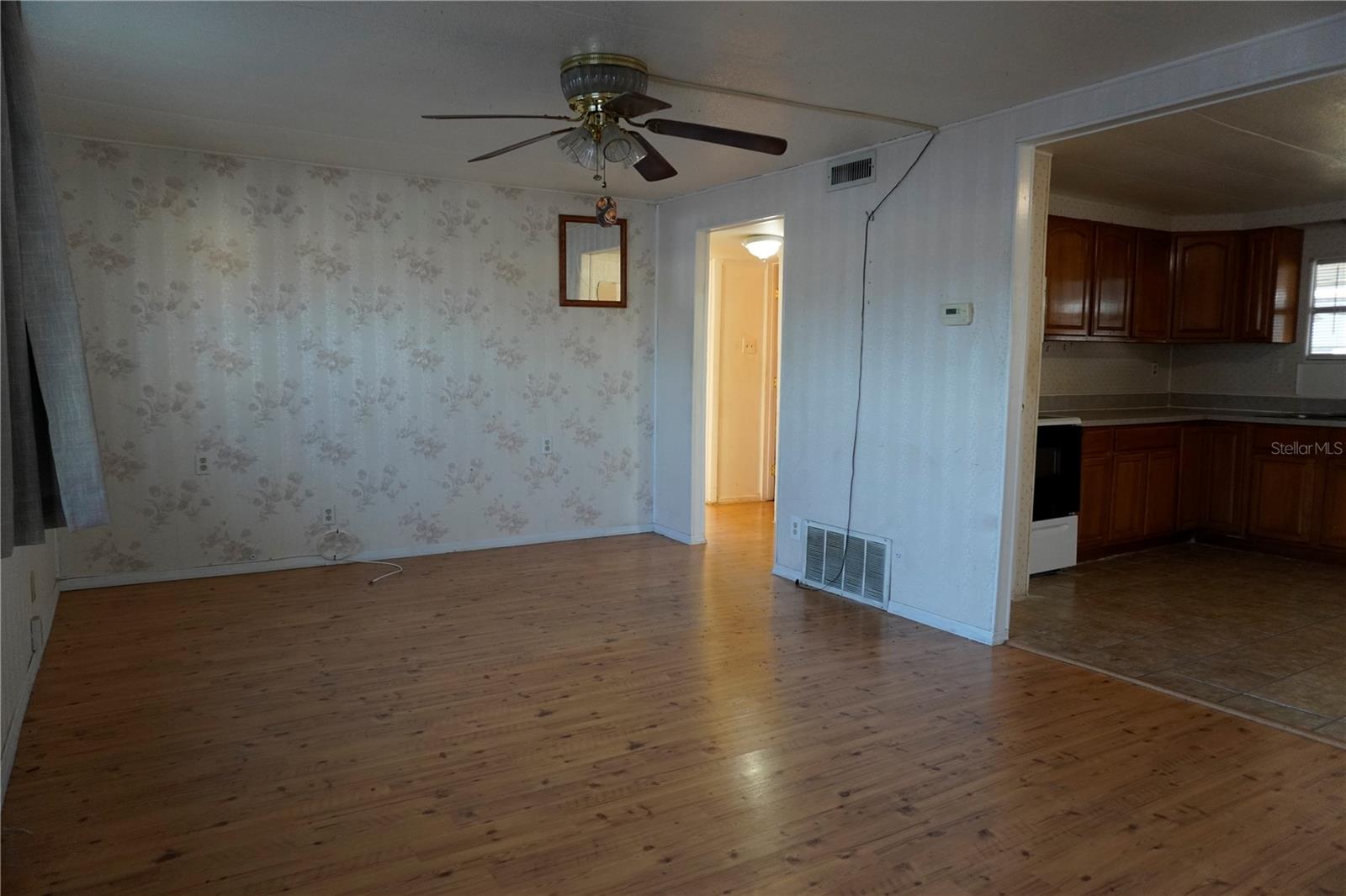82125 B ST N #125, PINELLAS PARK, FL, 33781