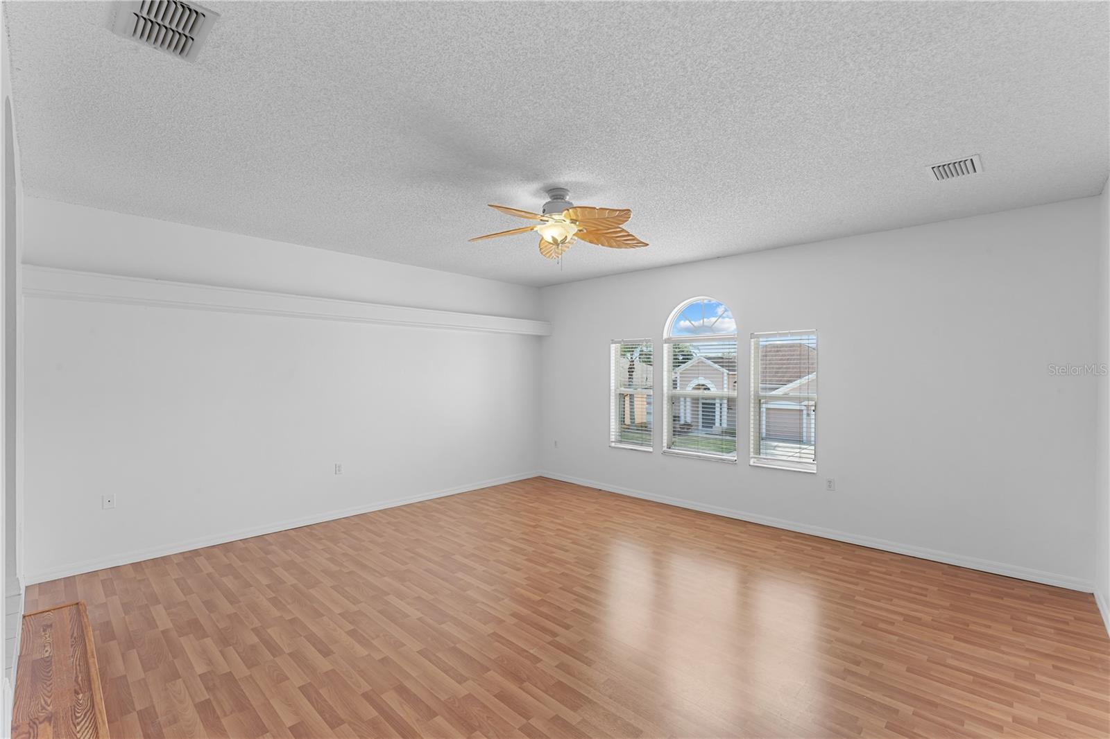 617 LAKESCAPE CT, ORLANDO, FL, 32828