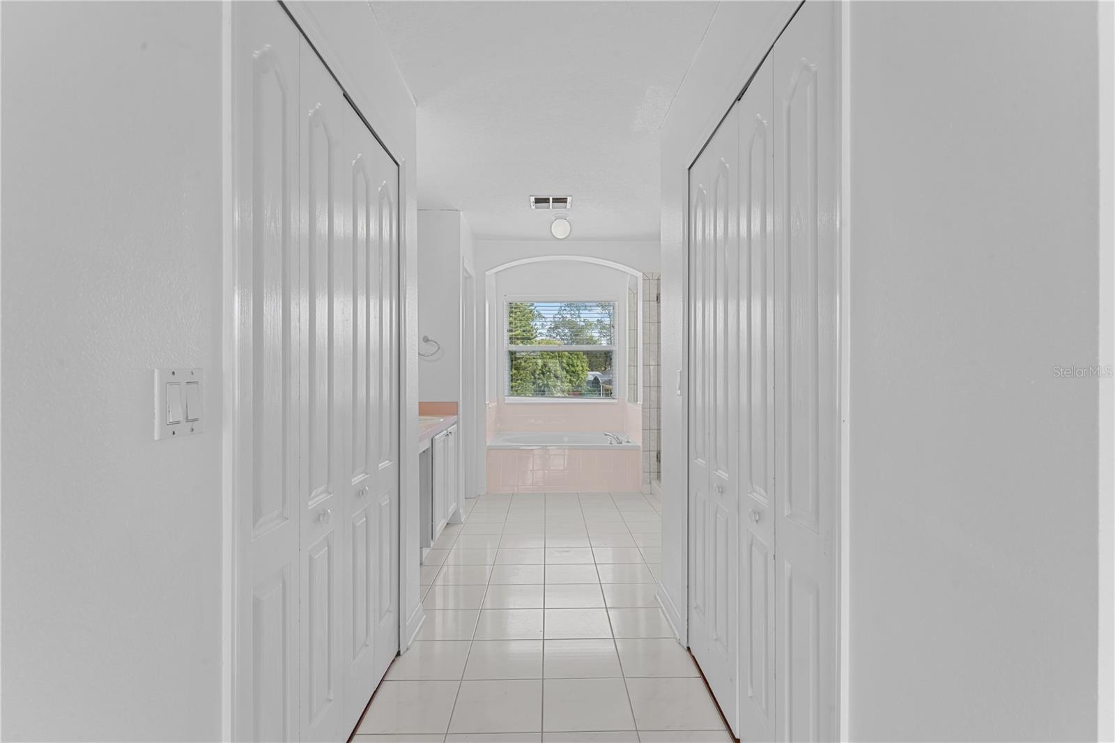 617 LAKESCAPE CT, ORLANDO, FL, 32828