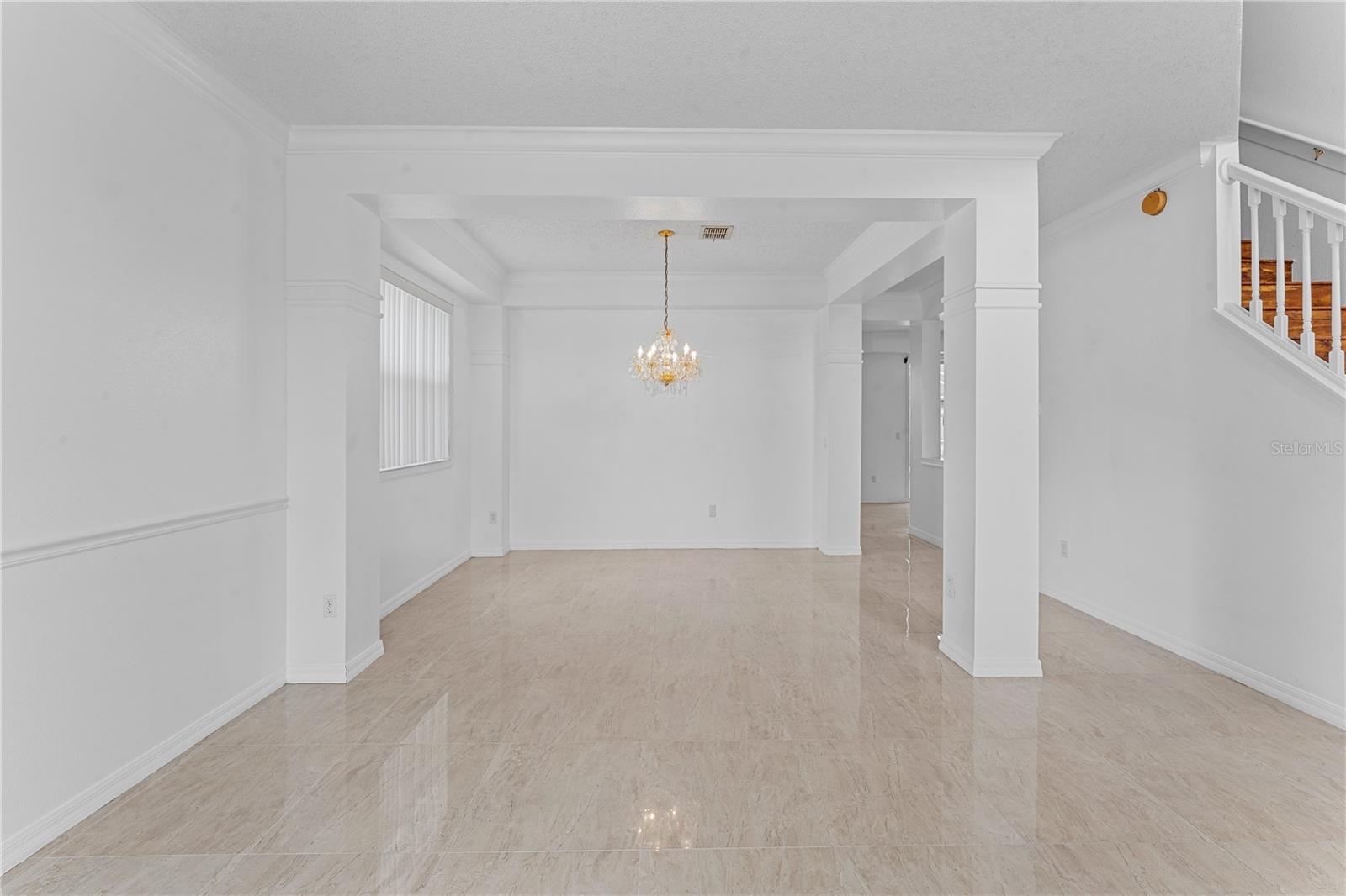 617 LAKESCAPE CT, ORLANDO, FL, 32828