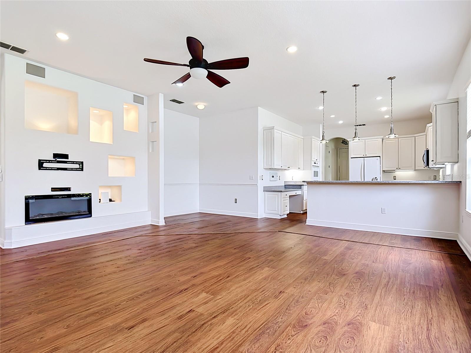 294 ADDISON DR, POINCIANA, FL, 34759