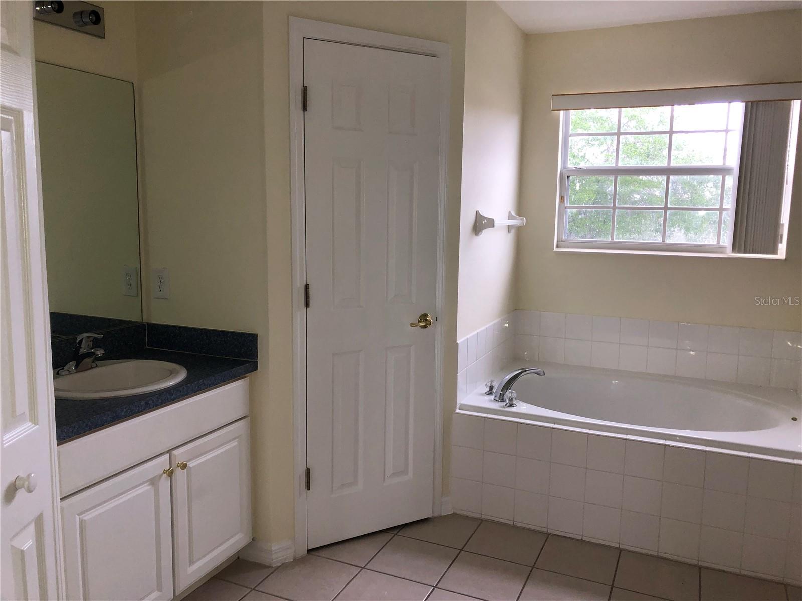 638 KENSINGTON DR, DAVENPORT, FL, 33897