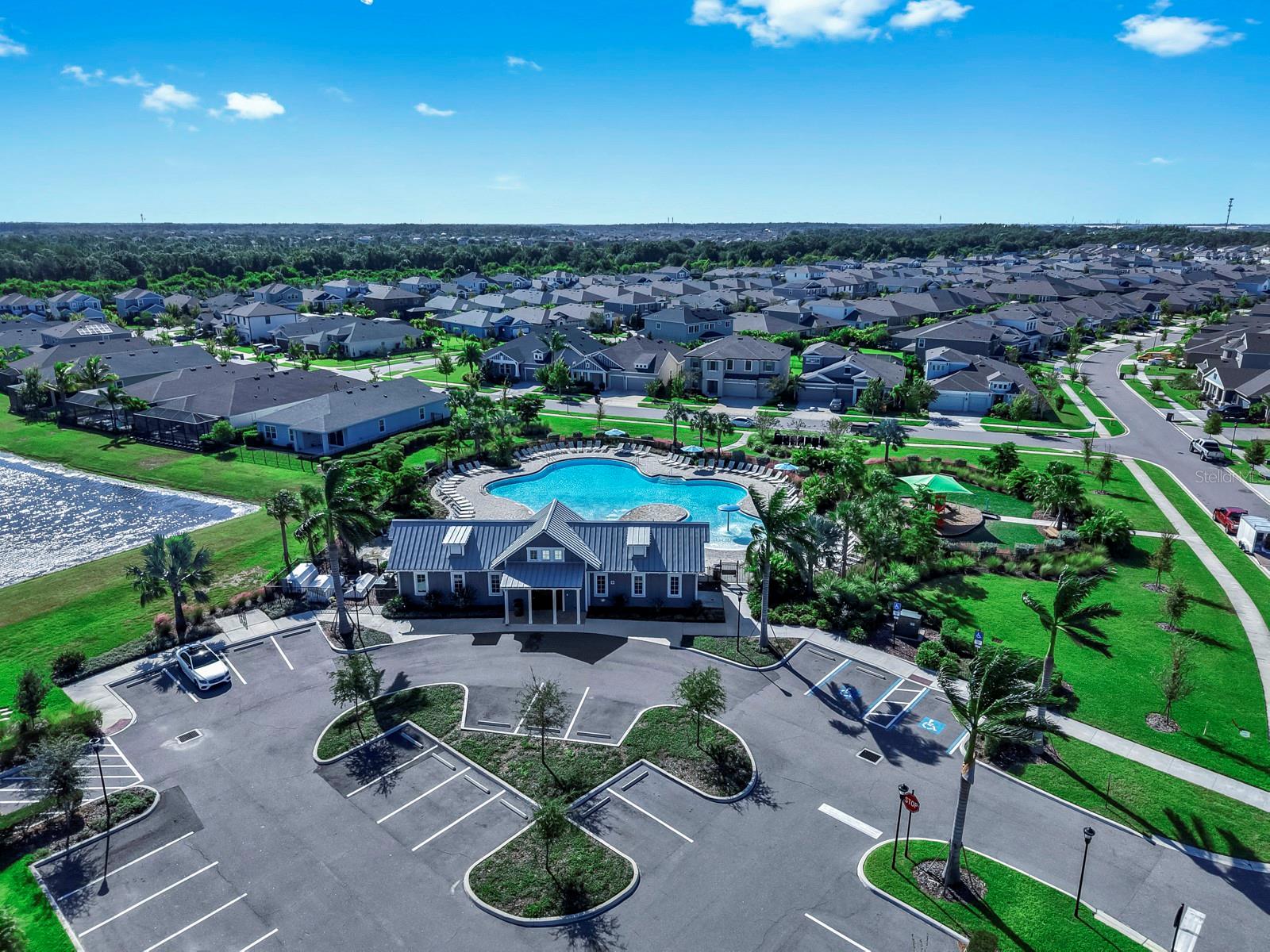6364 ROADSTEAD CT, APOLLO BEACH, FL, 33572