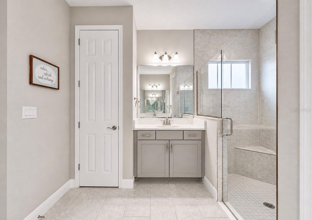 6364 ROADSTEAD CT, APOLLO BEACH, FL, 33572