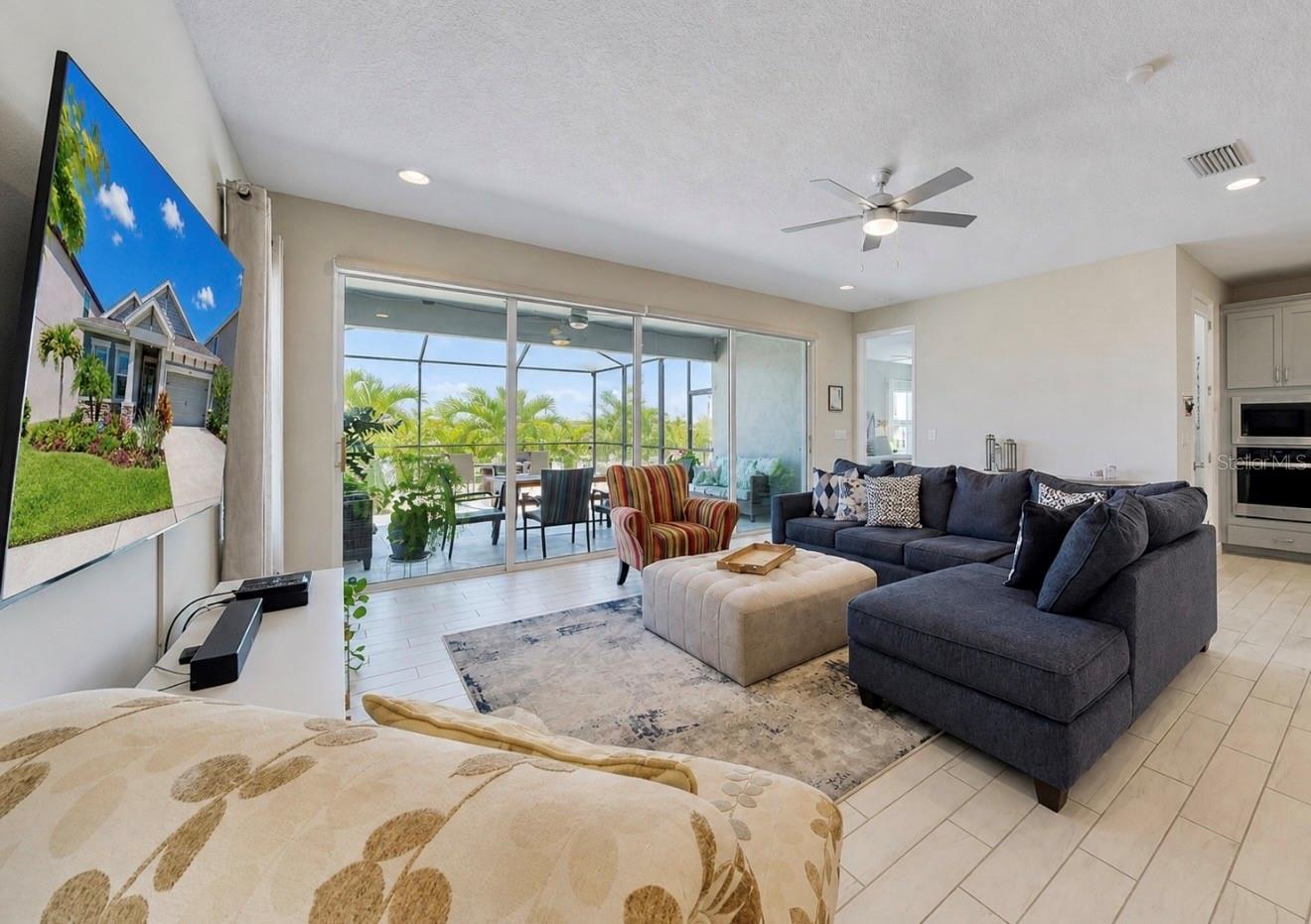 6364 ROADSTEAD CT, APOLLO BEACH, FL, 33572