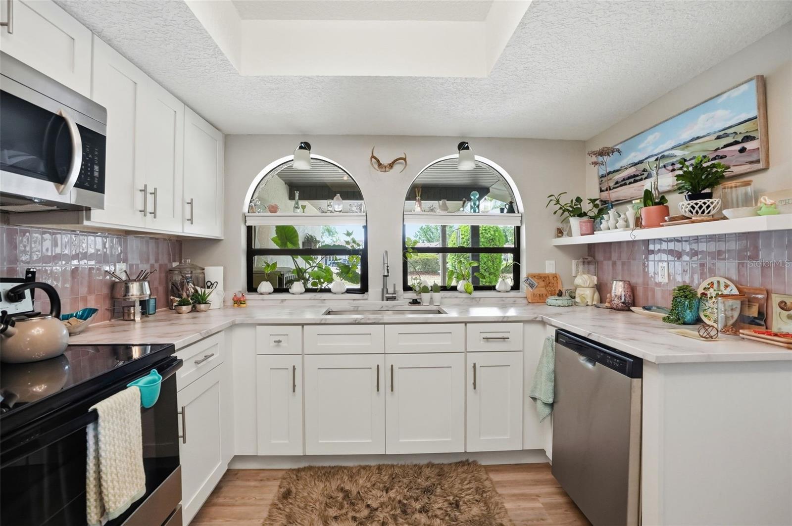 9143 LINGROVE RD, WEEKI WACHEE, FL, 34613