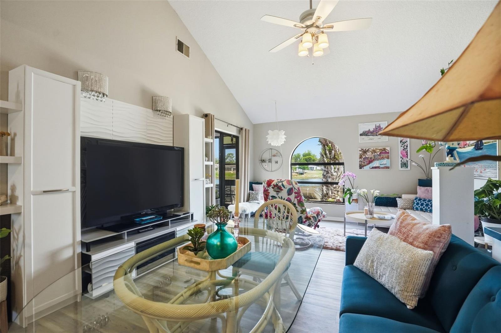 9143 LINGROVE RD, WEEKI WACHEE, FL, 34613