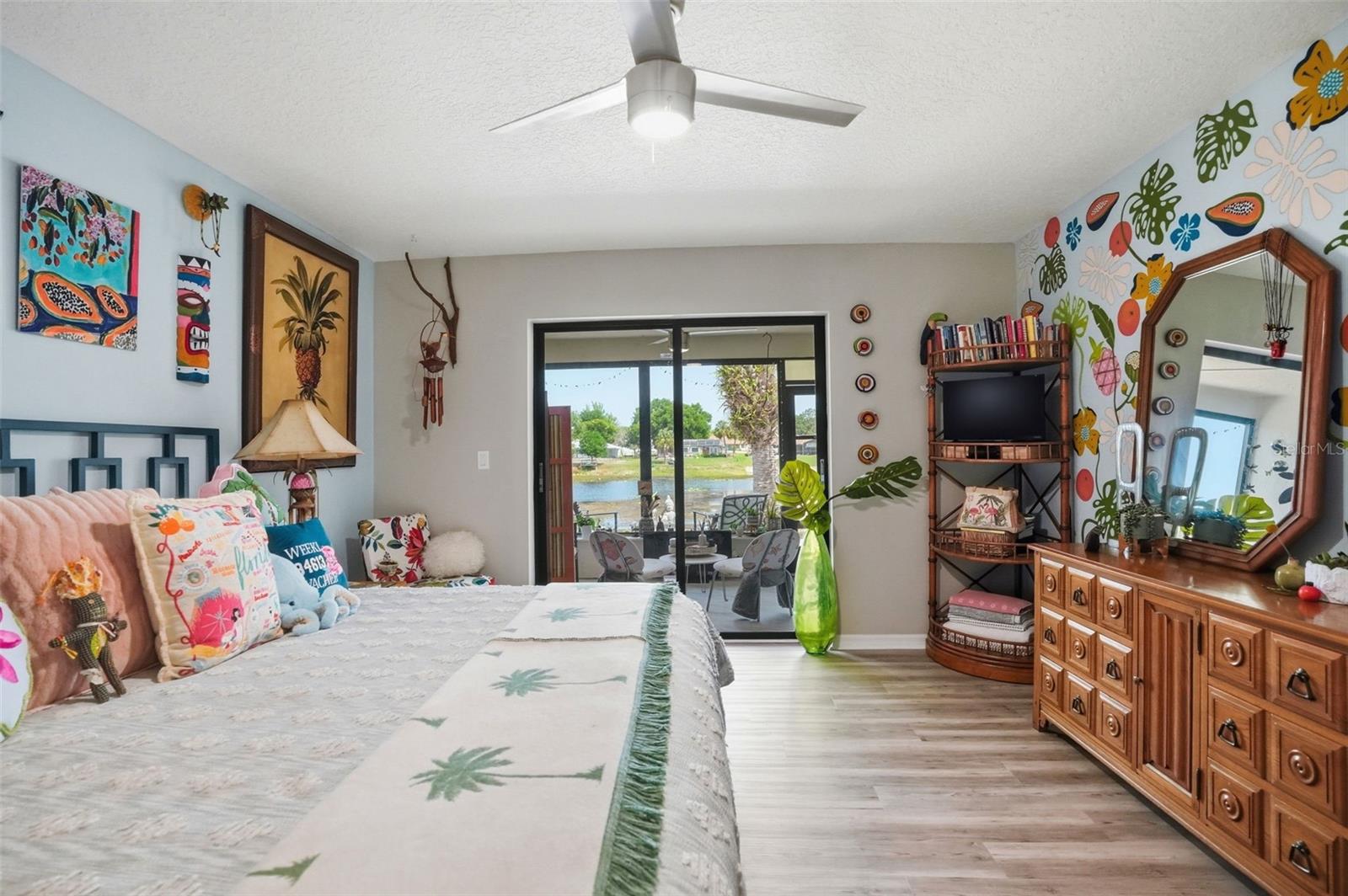 9143 LINGROVE RD, WEEKI WACHEE, FL, 34613