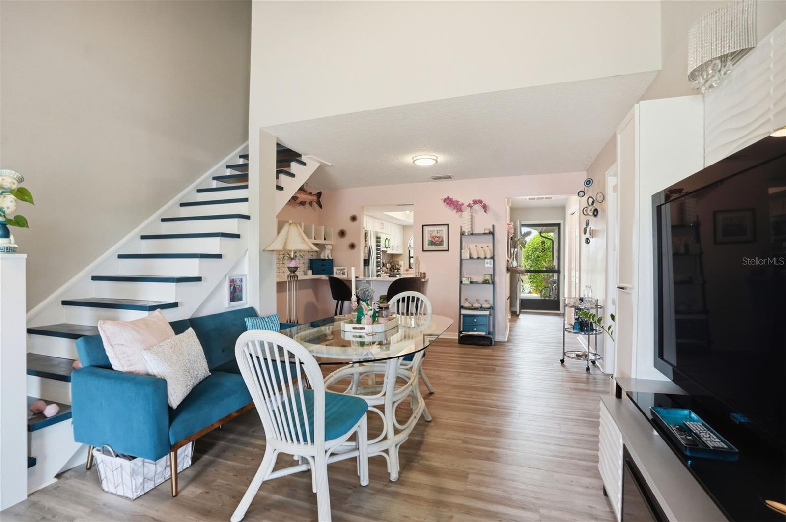 9143 LINGROVE RD, WEEKI WACHEE, FL, 34613