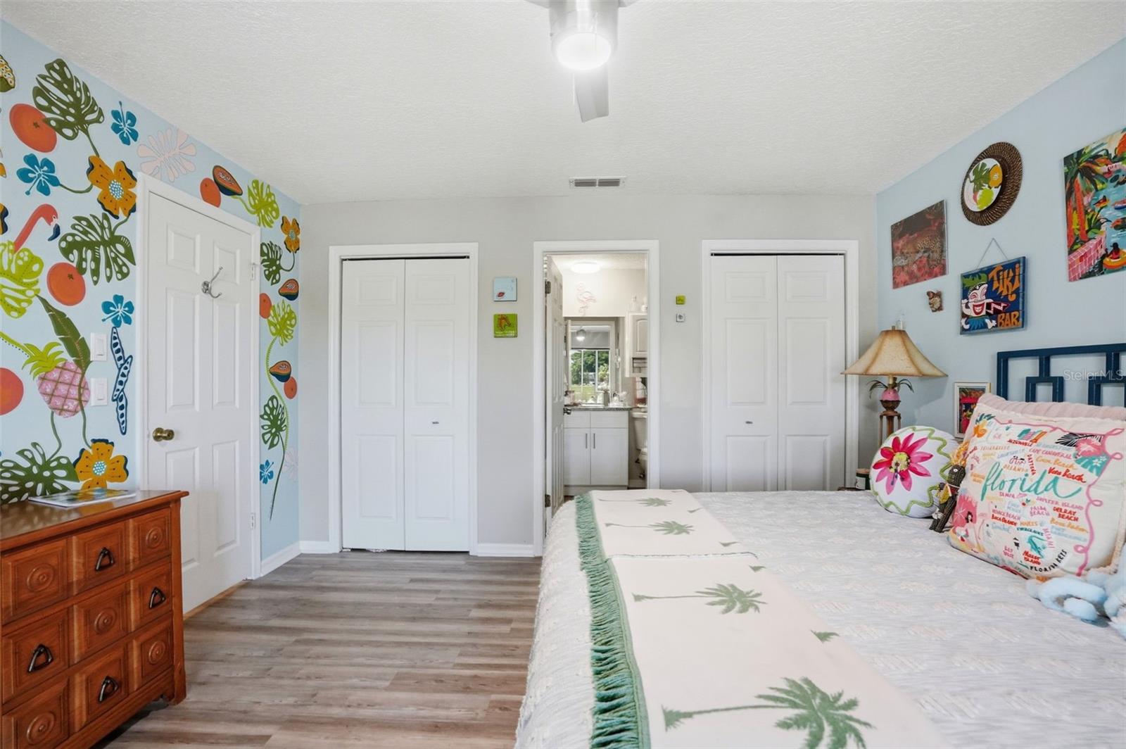 9143 LINGROVE RD, WEEKI WACHEE, FL, 34613