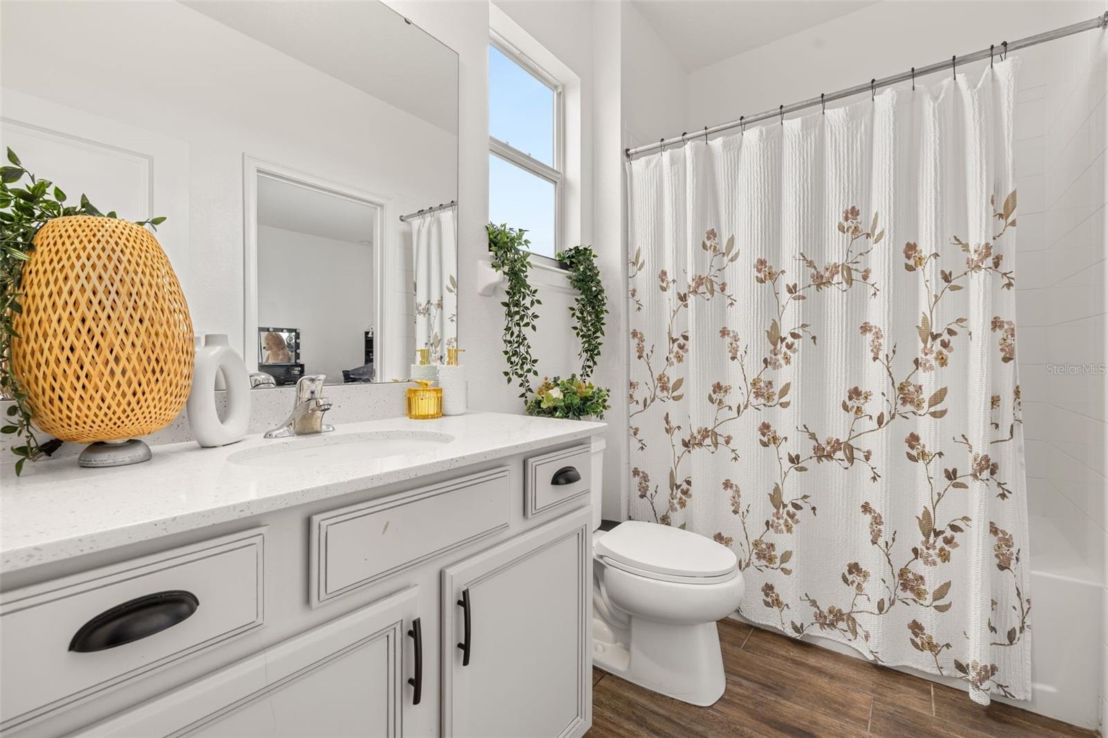 736 GRAZIE LOOP, DAVENPORT, FL, 33837