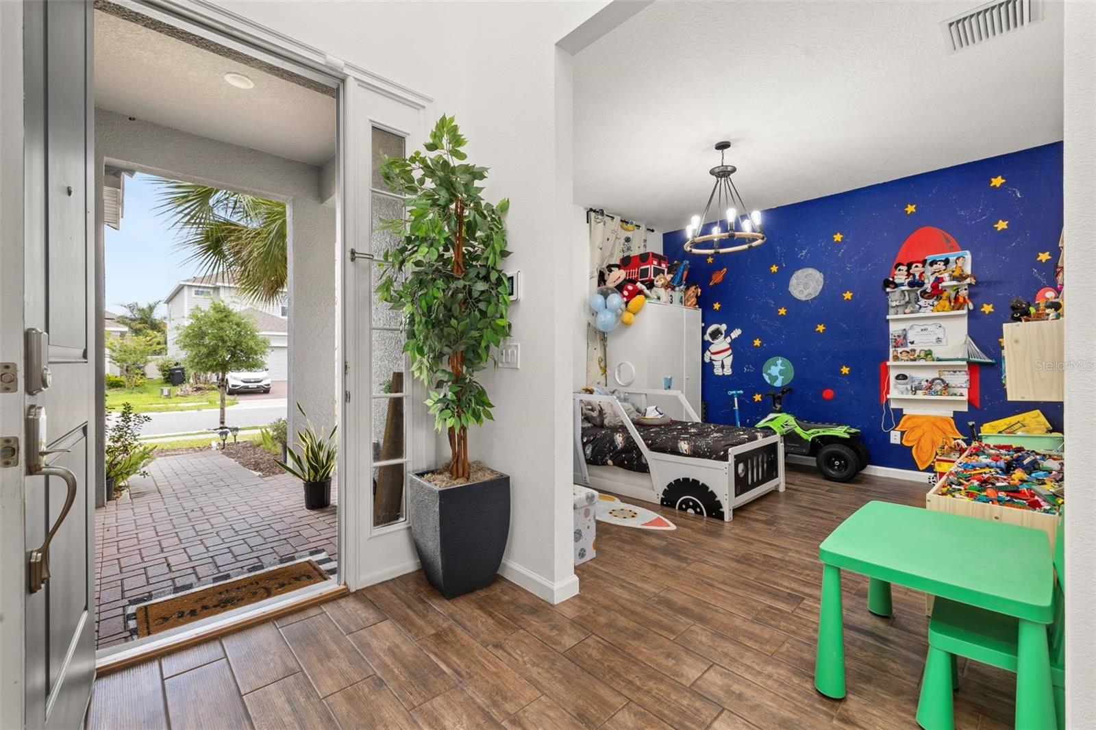 736 GRAZIE LOOP, DAVENPORT, FL, 33837