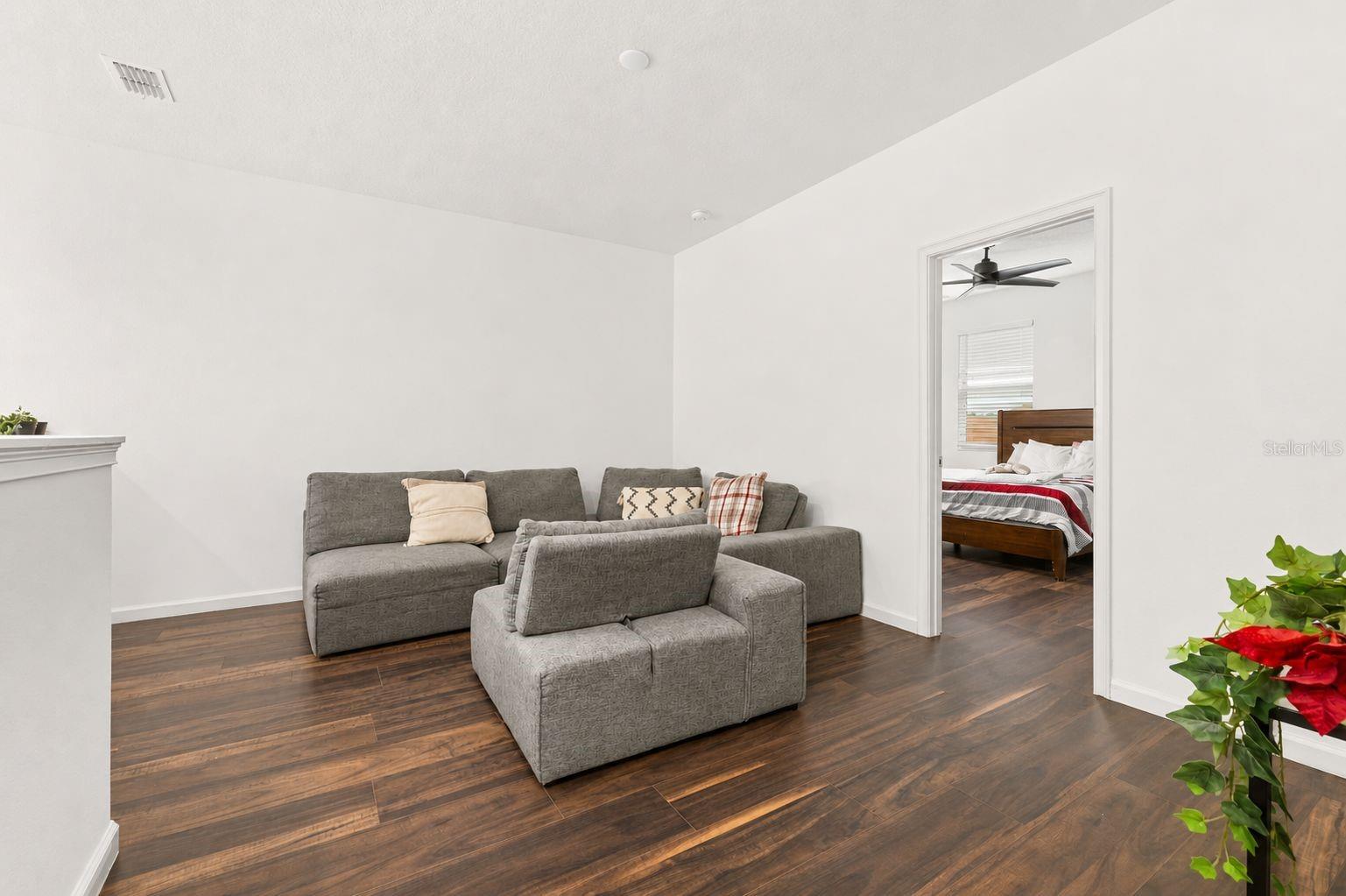 736 GRAZIE LOOP, DAVENPORT, FL, 33837