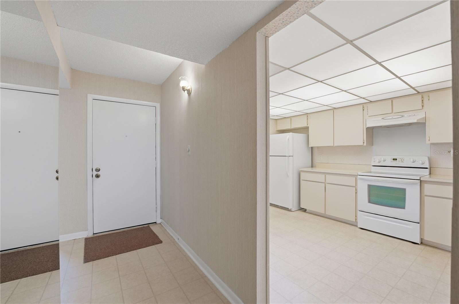 7 ESCONDIDO CIR #67, ALTAMONTE SPRINGS, FL, 32701