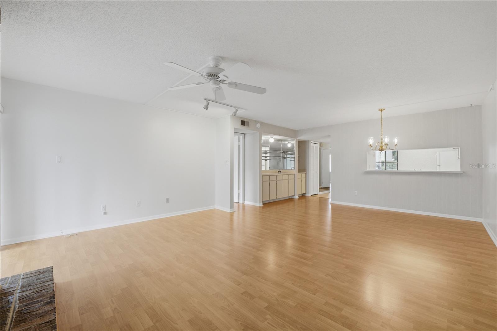 7 ESCONDIDO CIR #67, ALTAMONTE SPRINGS, FL, 32701