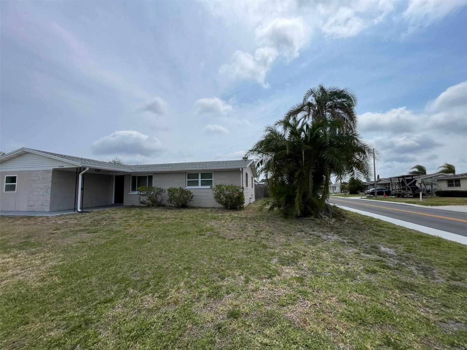 2702 DRUID PL, HOLIDAY, FL, 34691