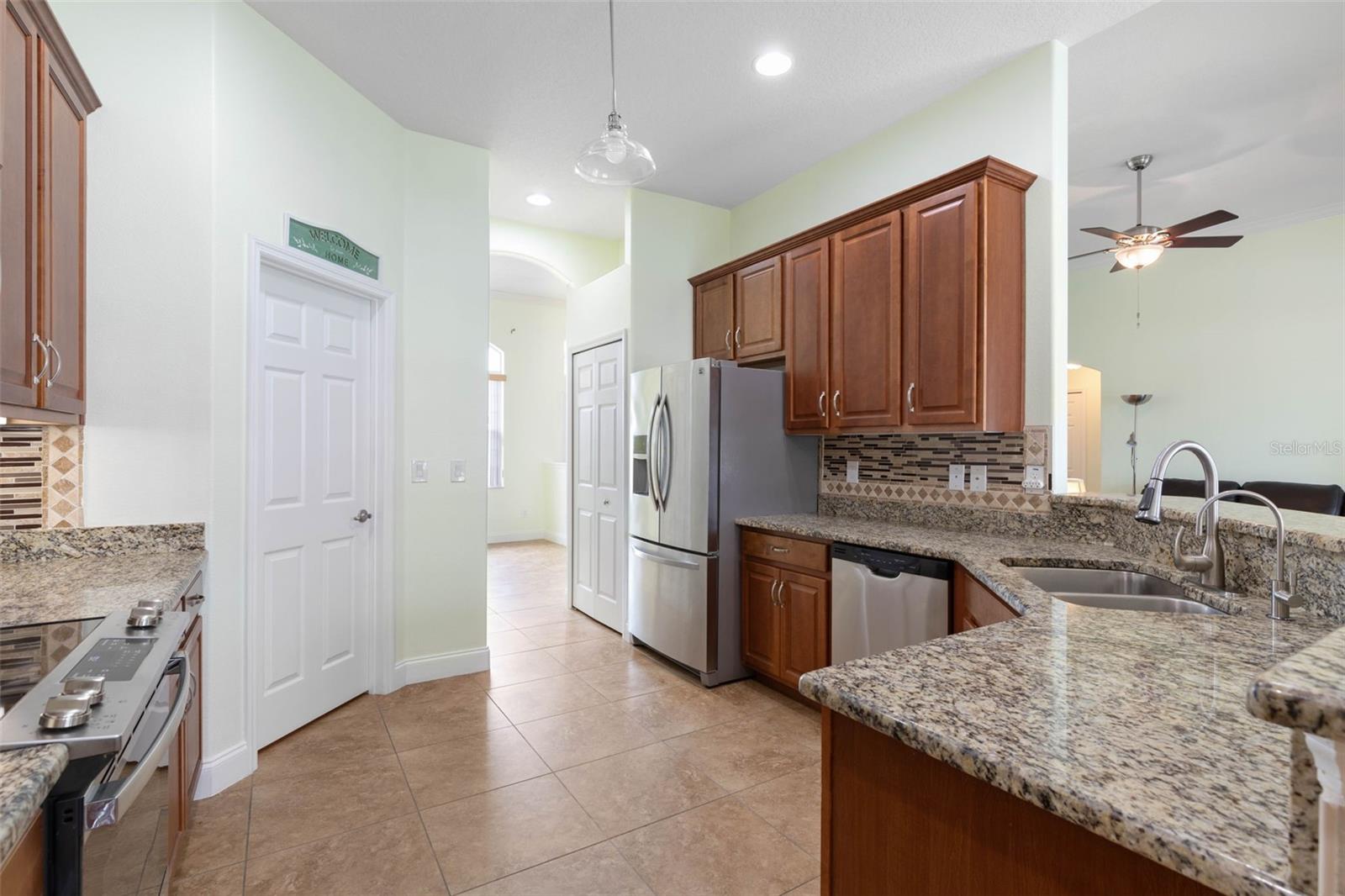 7 FLINT HILL LN, PALM COAST, FL, 32137