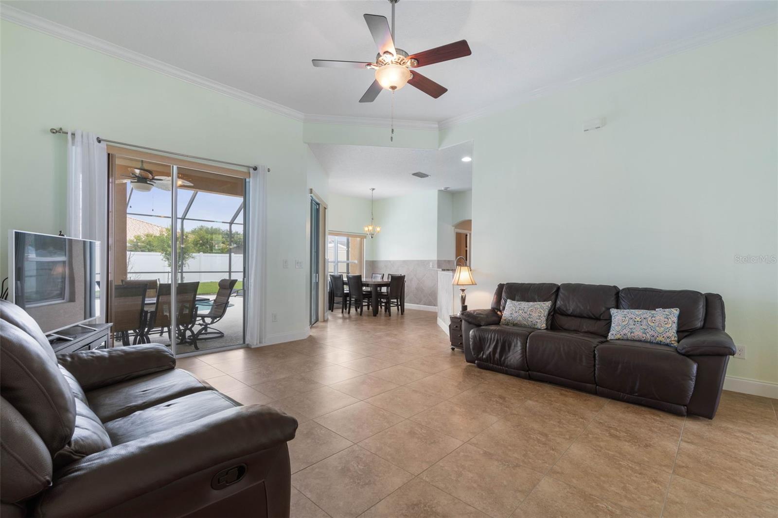 7 FLINT HILL LN, PALM COAST, FL, 32137