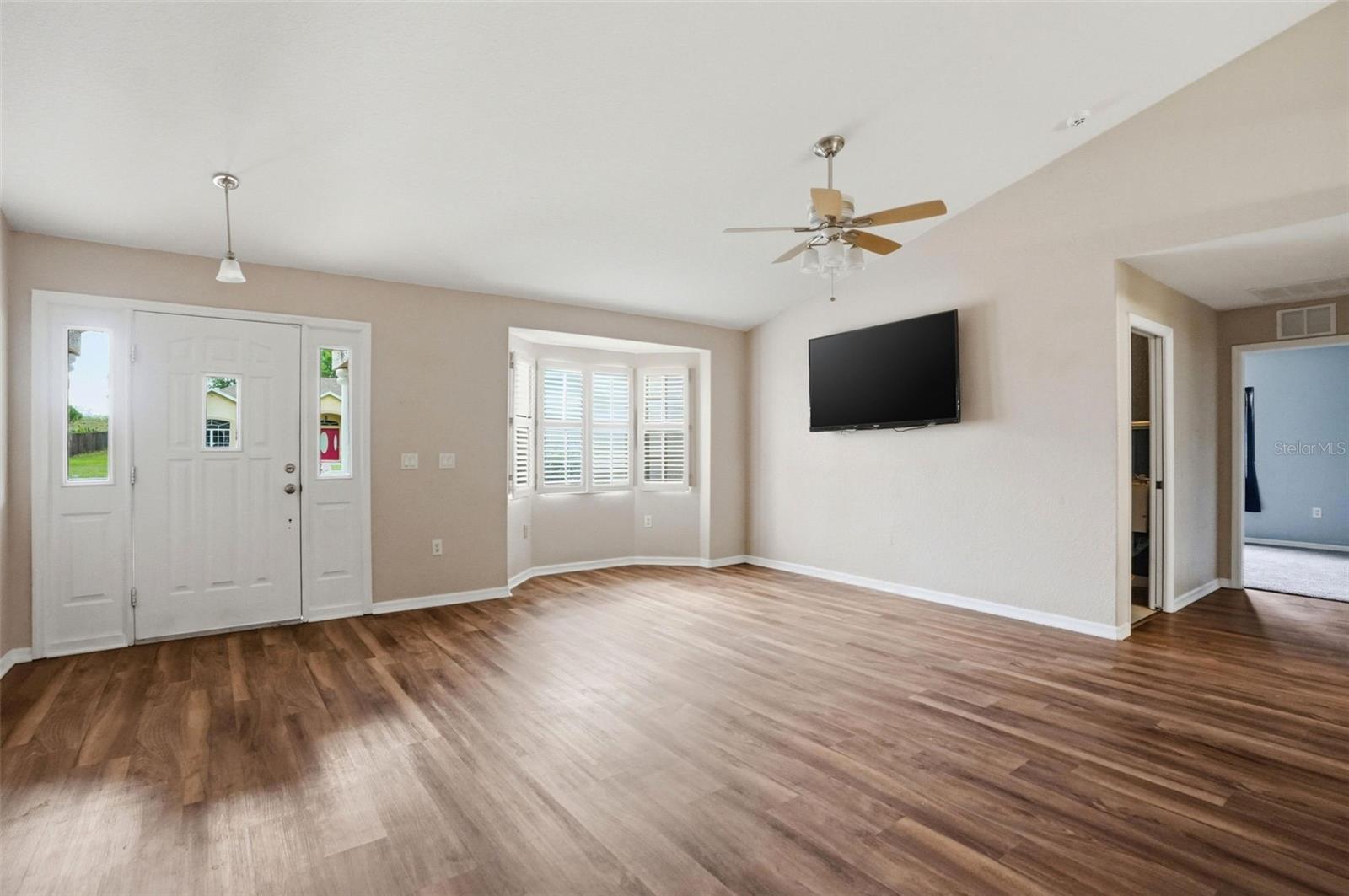 17469 MABERLY RD, WEEKI WACHEE, FL, 34614