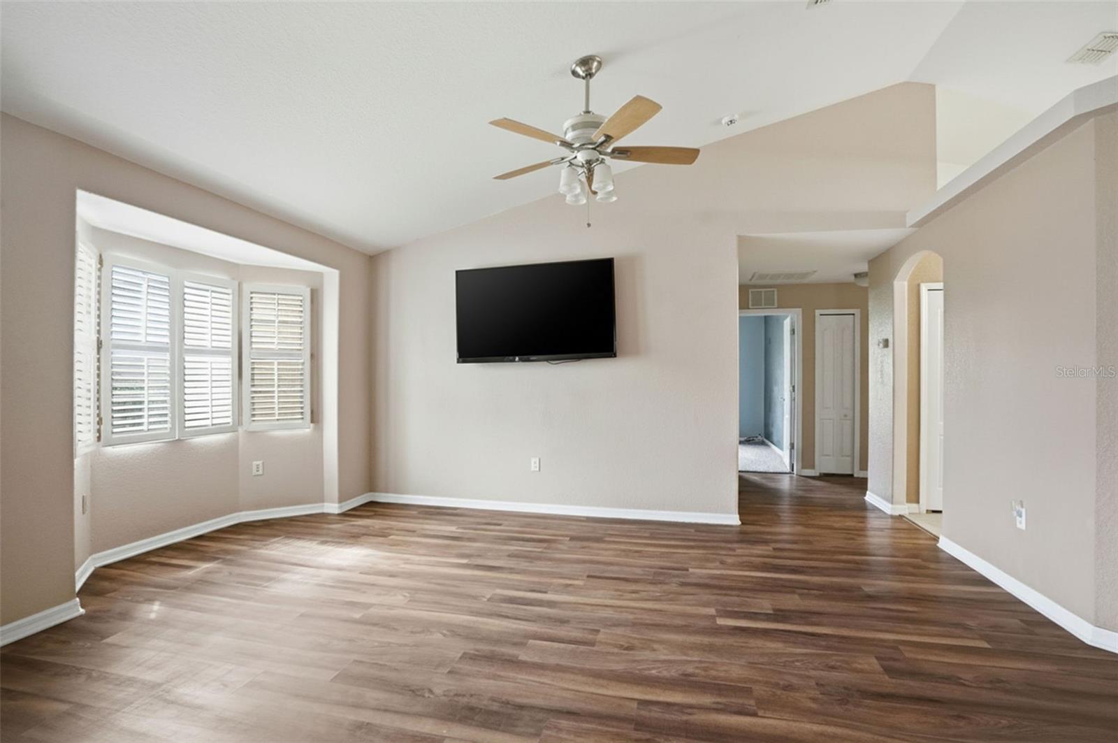 17469 MABERLY RD, WEEKI WACHEE, FL, 34614