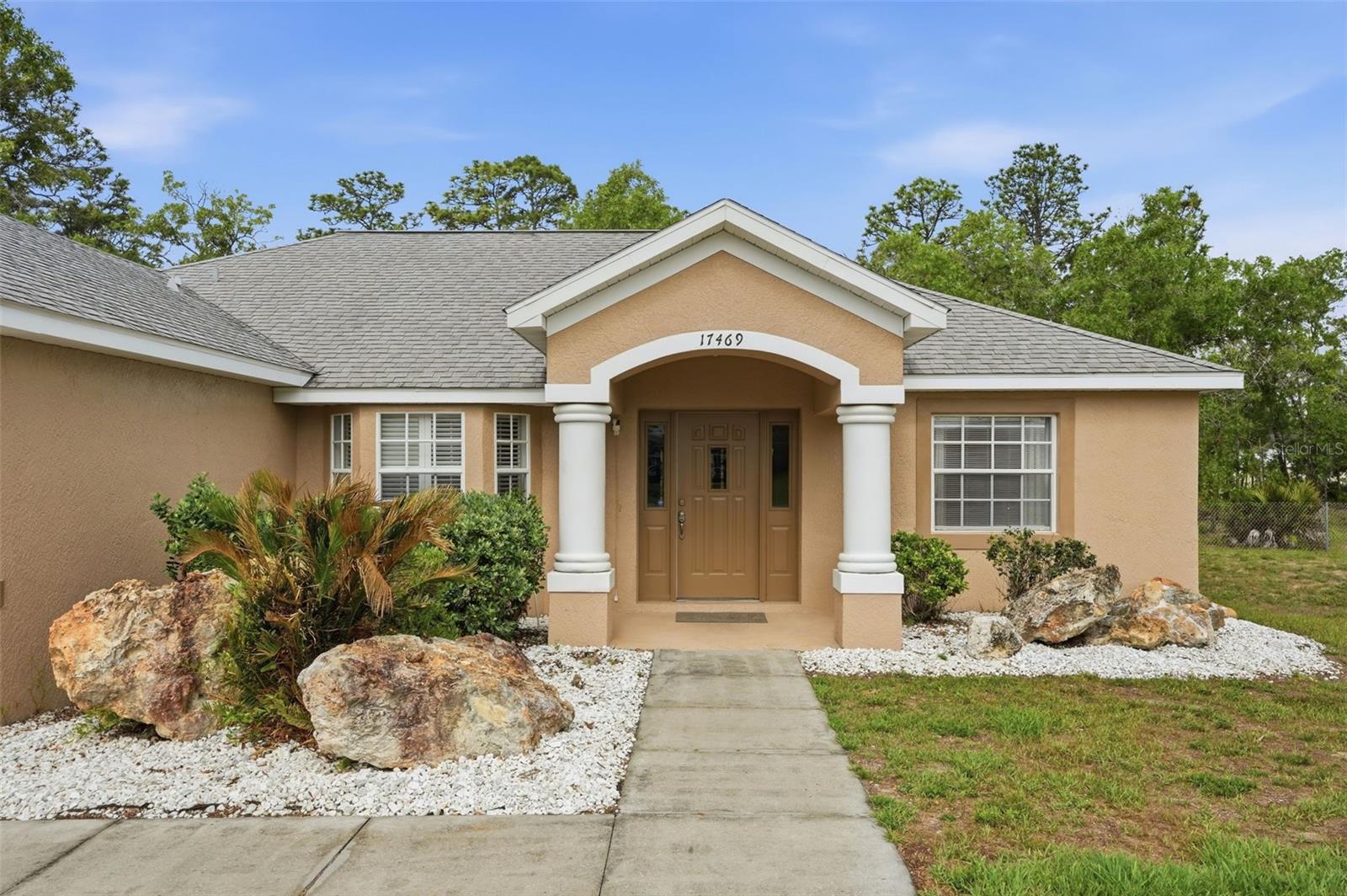 17469 MABERLY RD, WEEKI WACHEE, FL, 34614