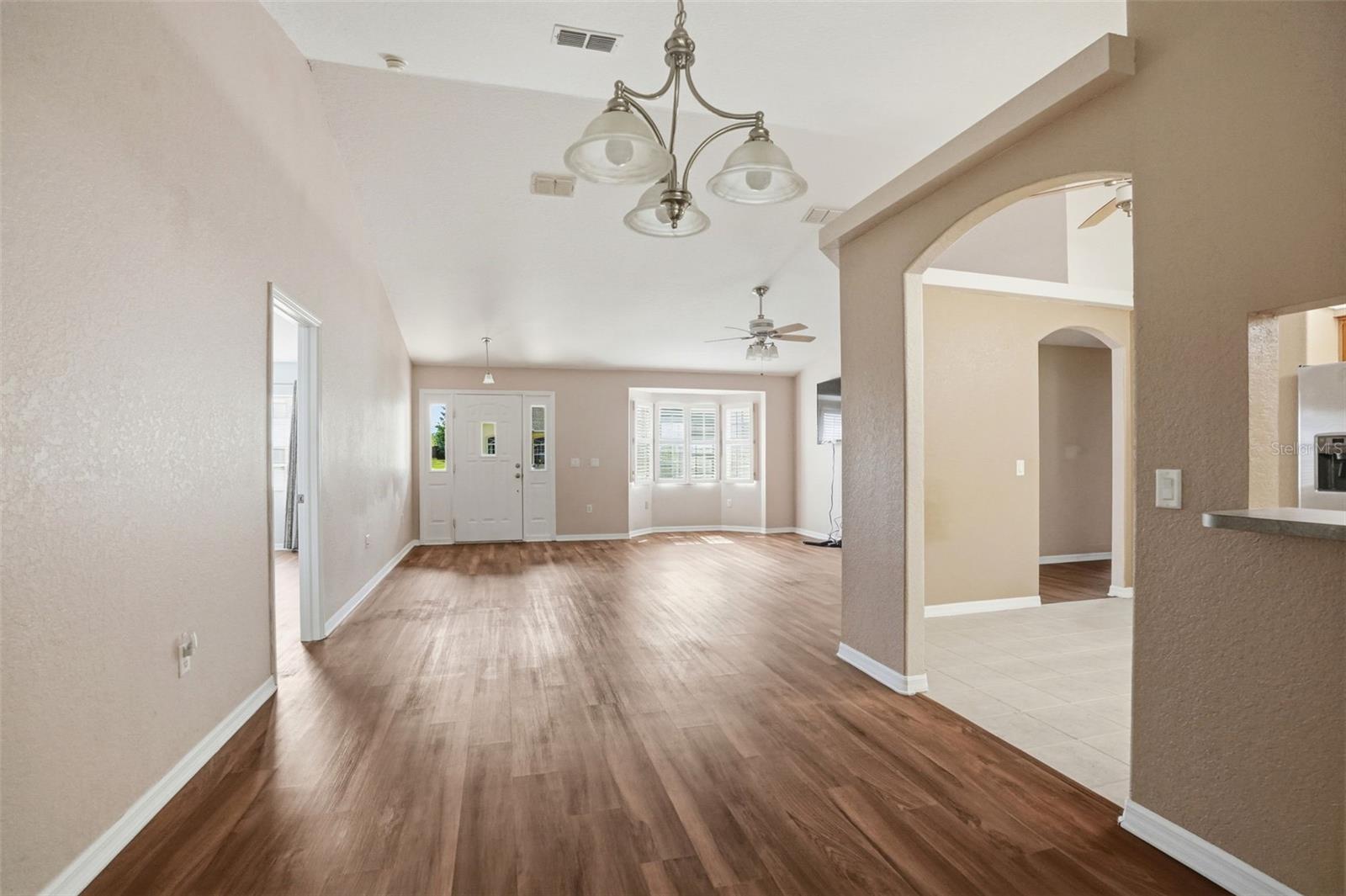 17469 MABERLY RD, WEEKI WACHEE, FL, 34614