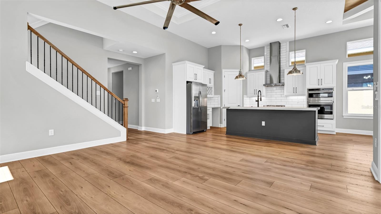3725 TEA LEAF ALY, LAND O LAKES, FL, 34638