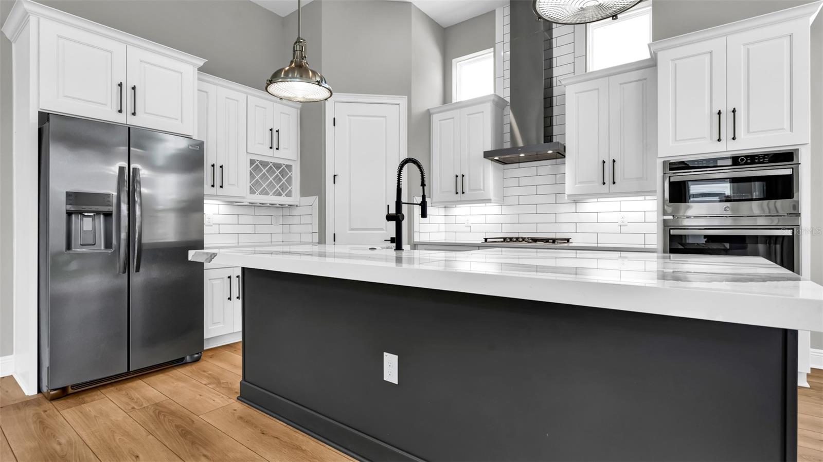 3725 TEA LEAF ALY, LAND O LAKES, FL, 34638