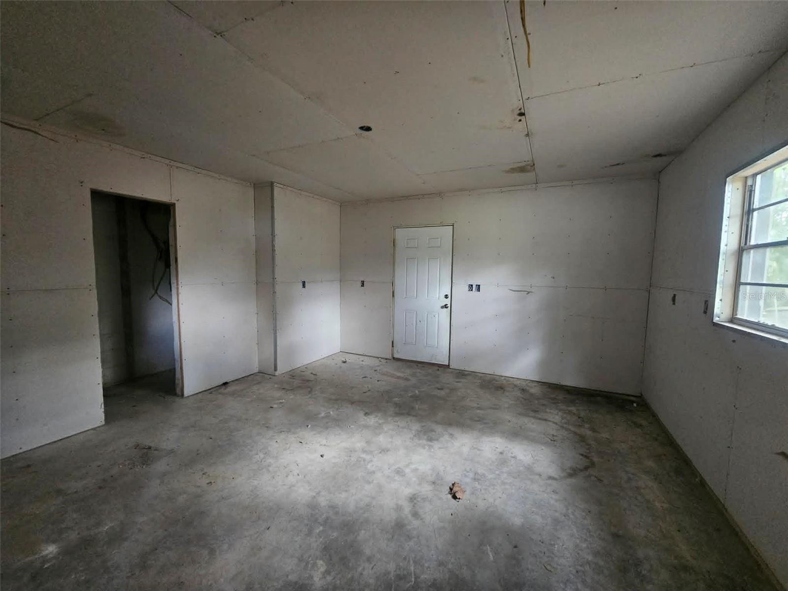 20059 MANECKE RD, BROOKSVILLE, FL, 34601