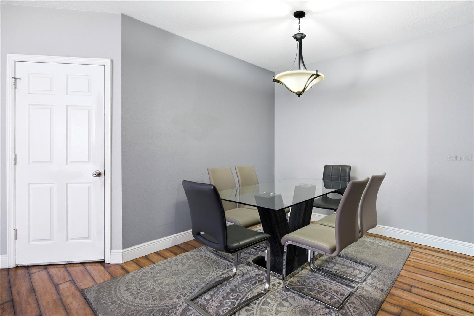 1033 BLACKWATER DR, WESLEY CHAPEL, FL, 33543