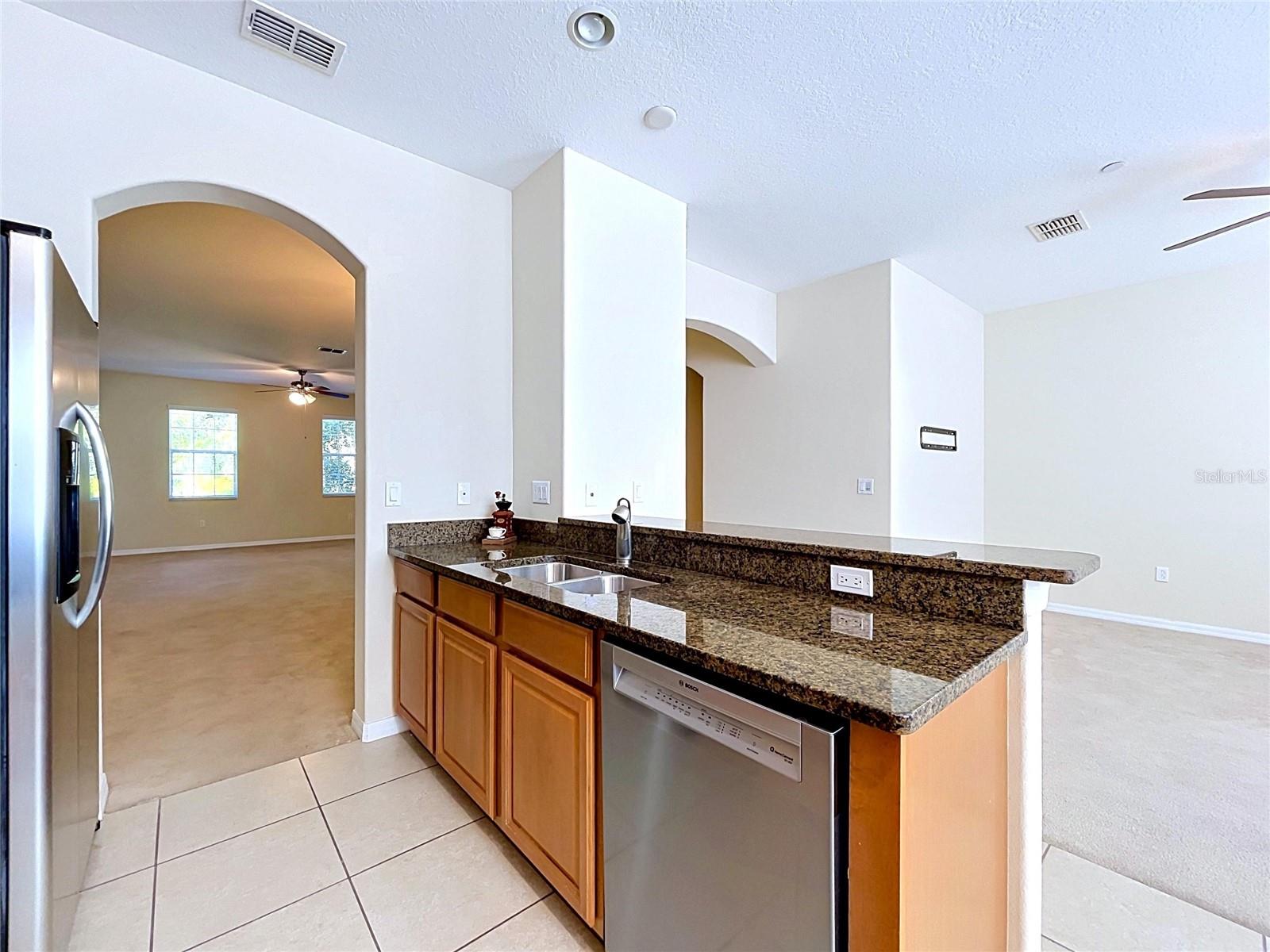 10144 ARBOR RUN DR #31, TAMPA, FL, 33647