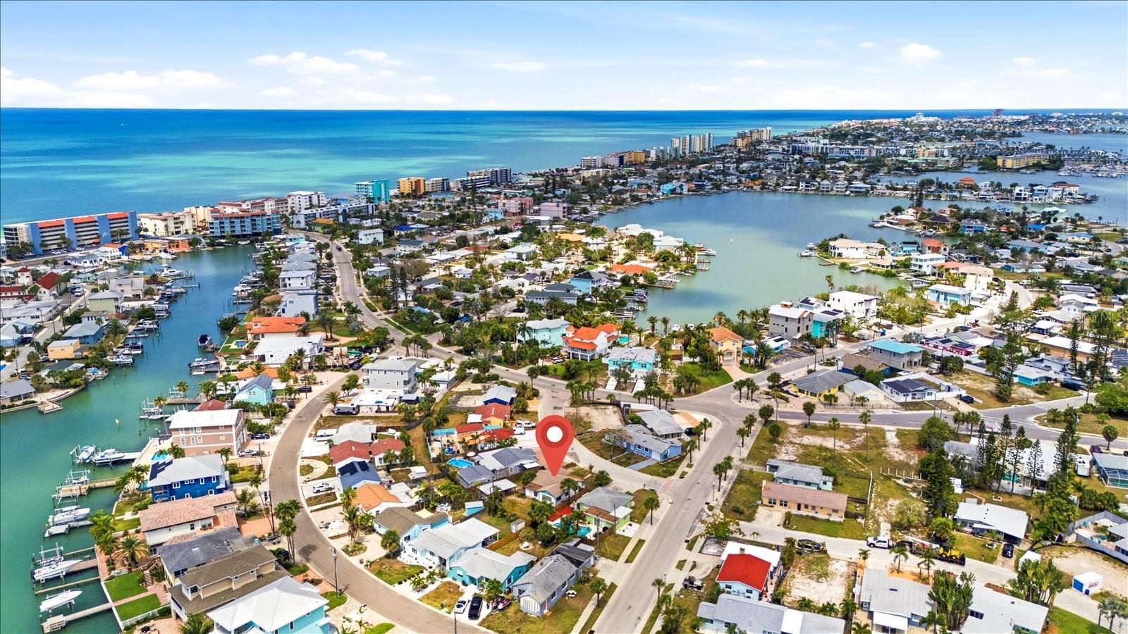 451 VIRGINIA AVE, MADEIRA BEACH, FL, 33708