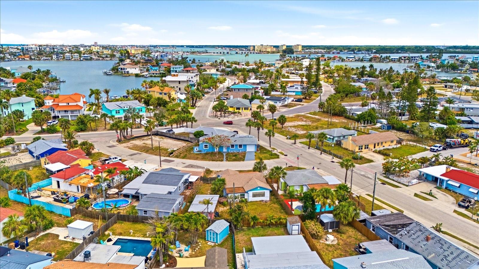 451 VIRGINIA AVE, MADEIRA BEACH, FL, 33708