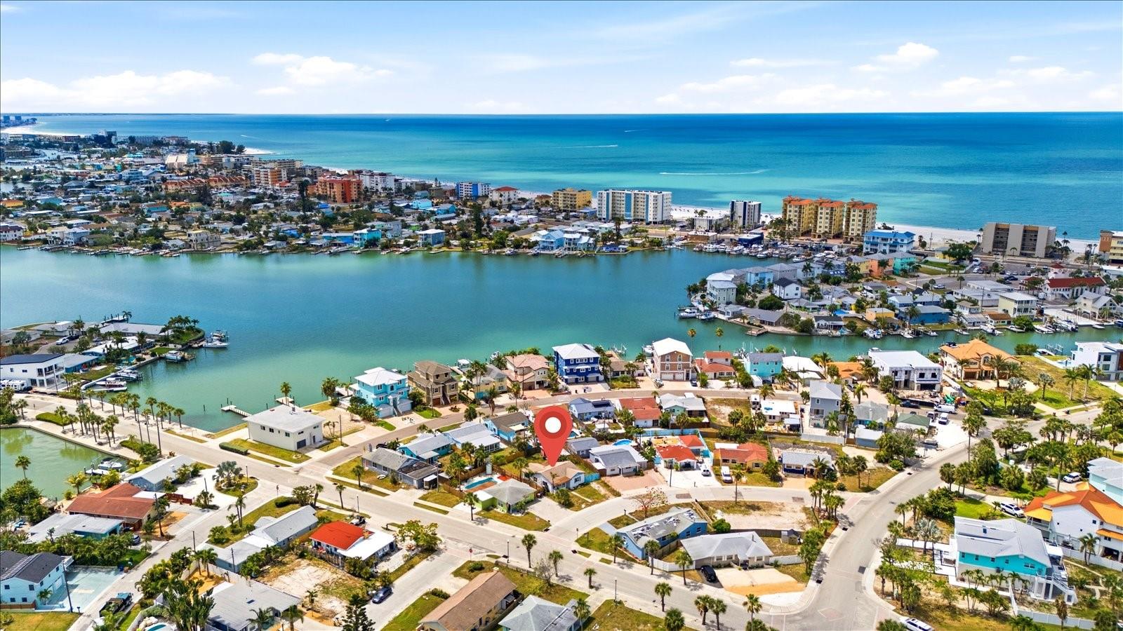 451 VIRGINIA AVE, MADEIRA BEACH, FL, 33708